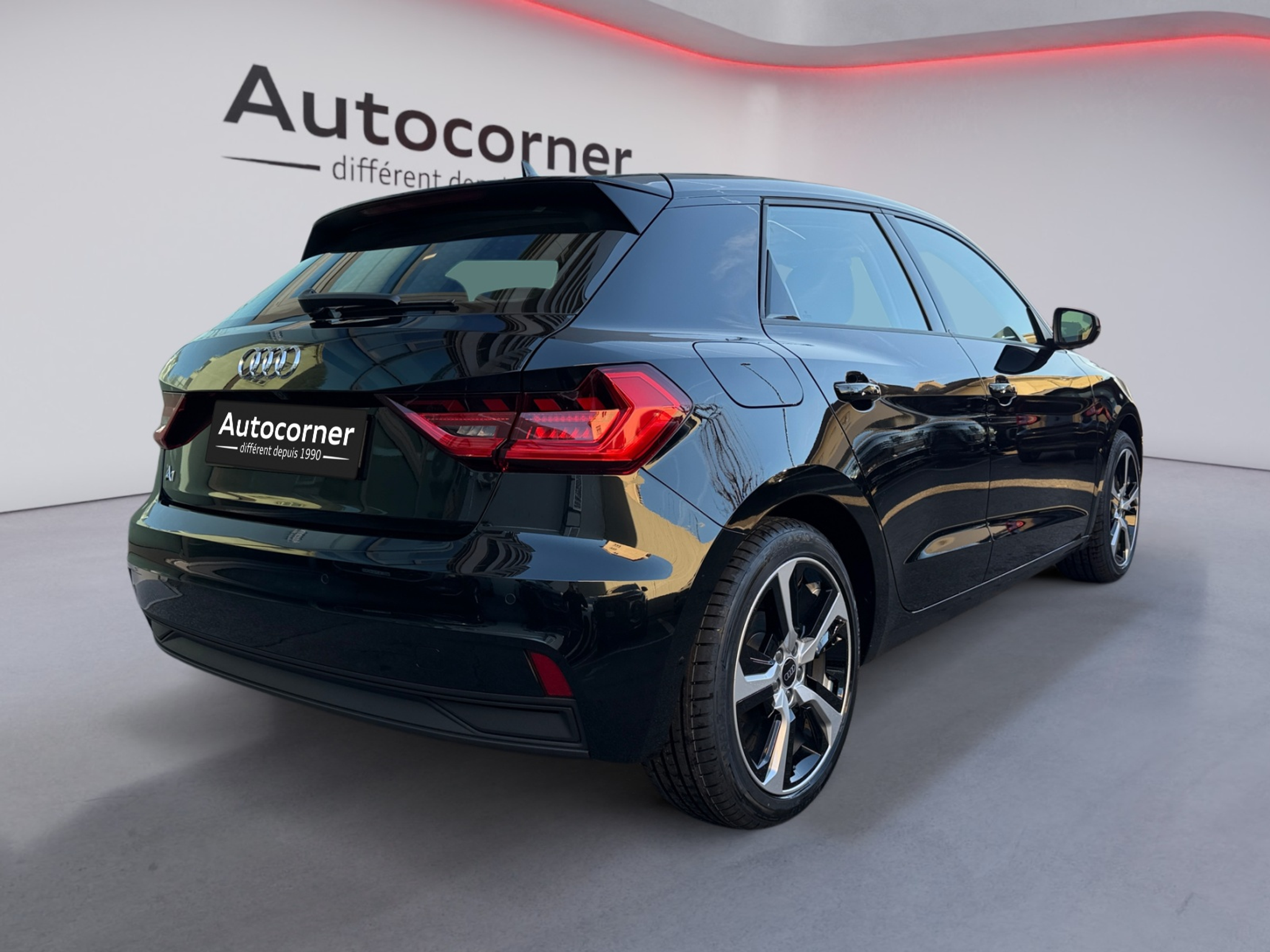 listing desktop thumbnail image 4