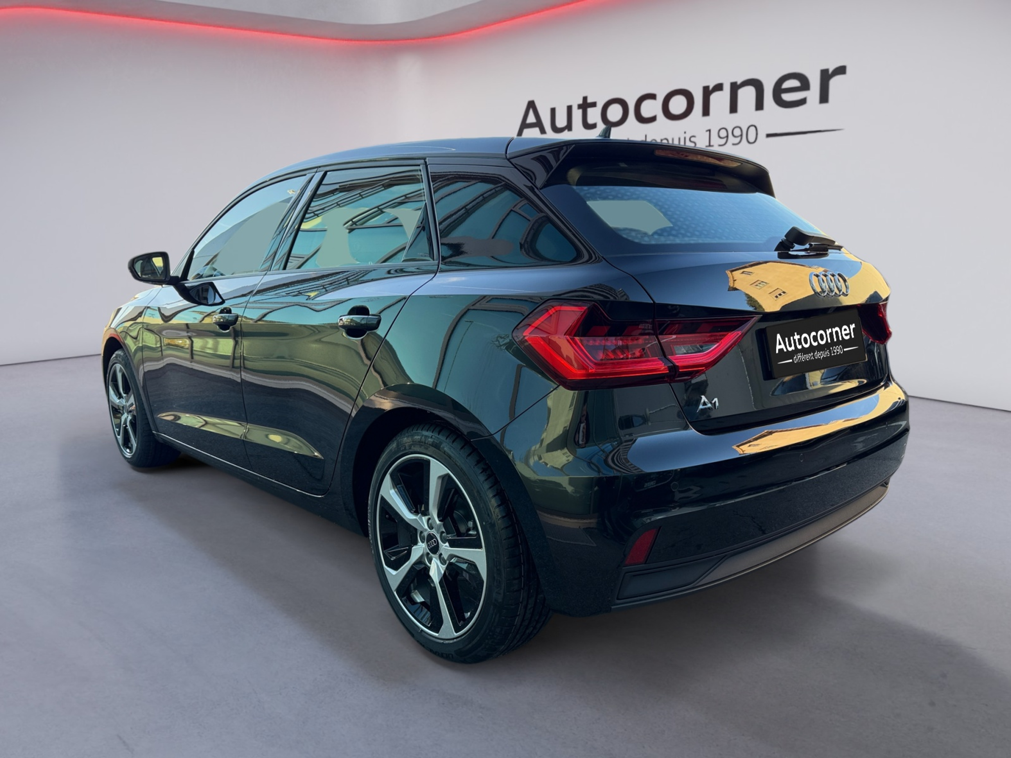 listing desktop thumbnail image 2