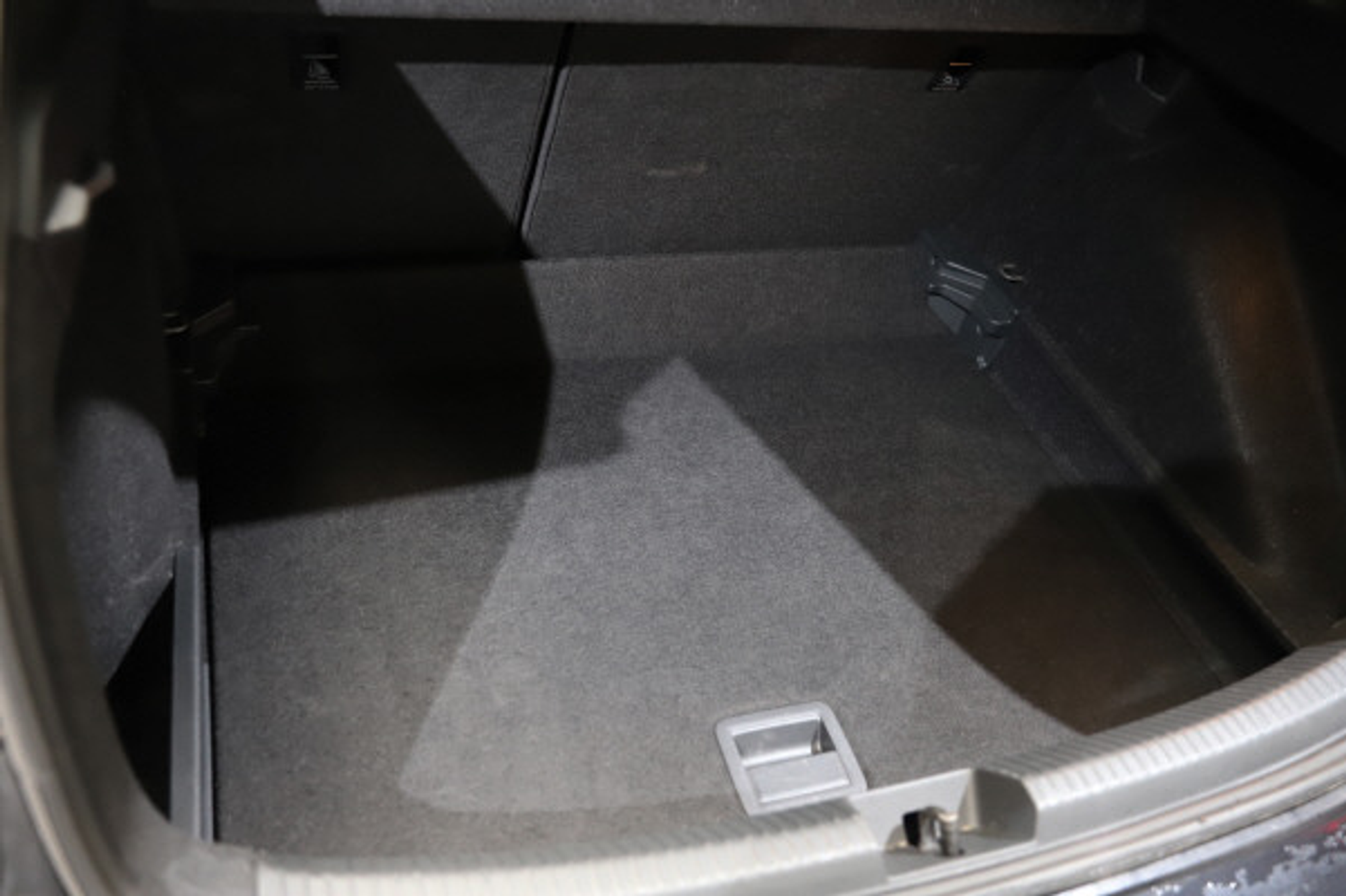 listing desktop thumbnail image 11