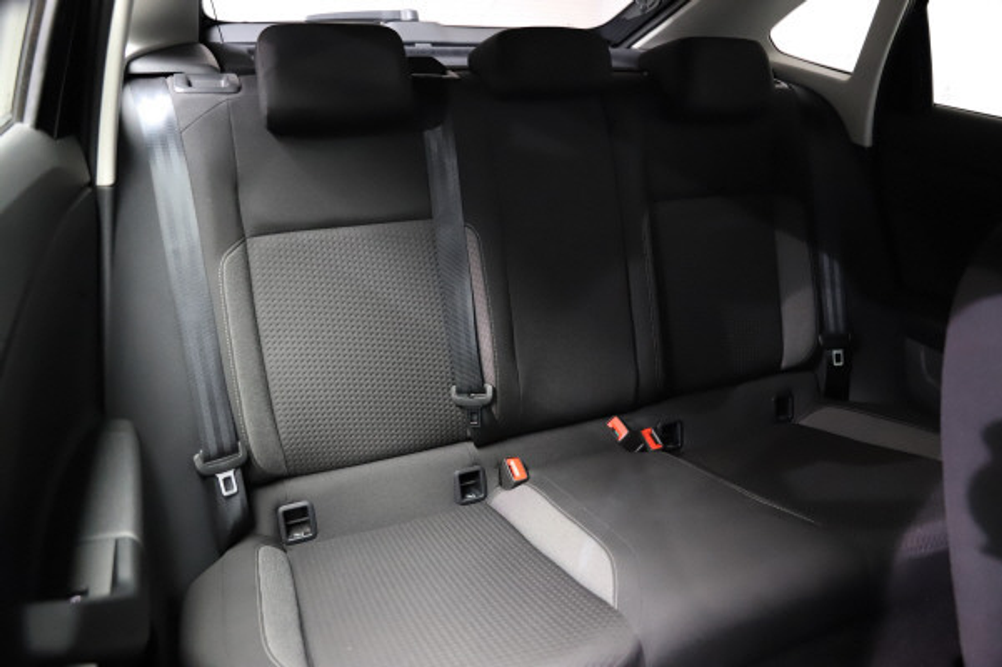 listing desktop thumbnail image 10