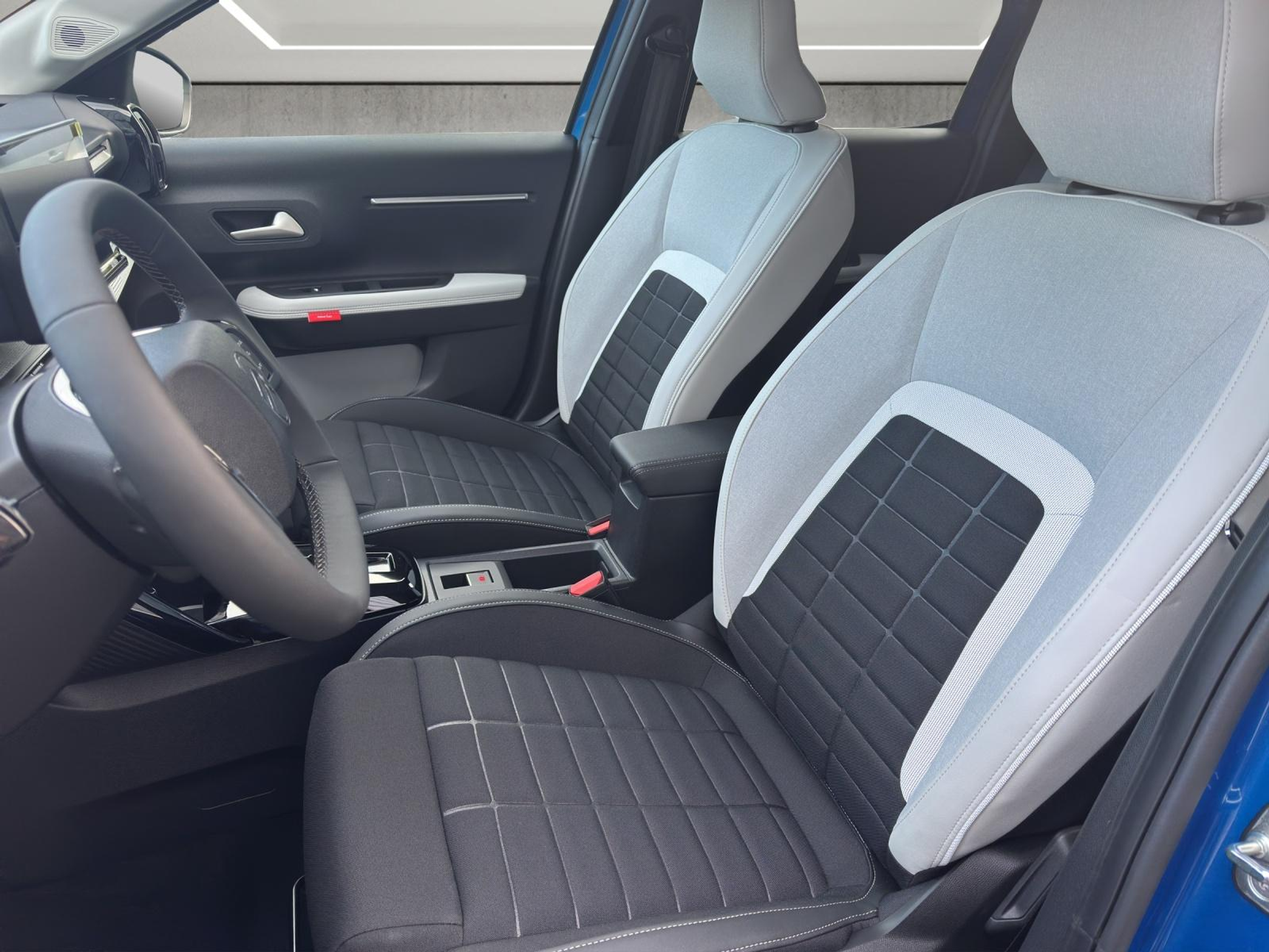 listing desktop thumbnail image 7