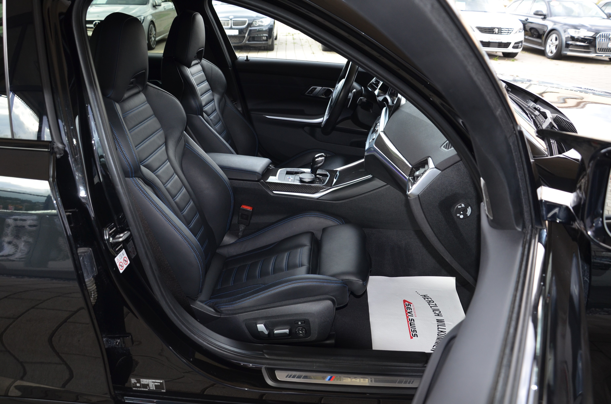 listing desktop thumbnail image 15