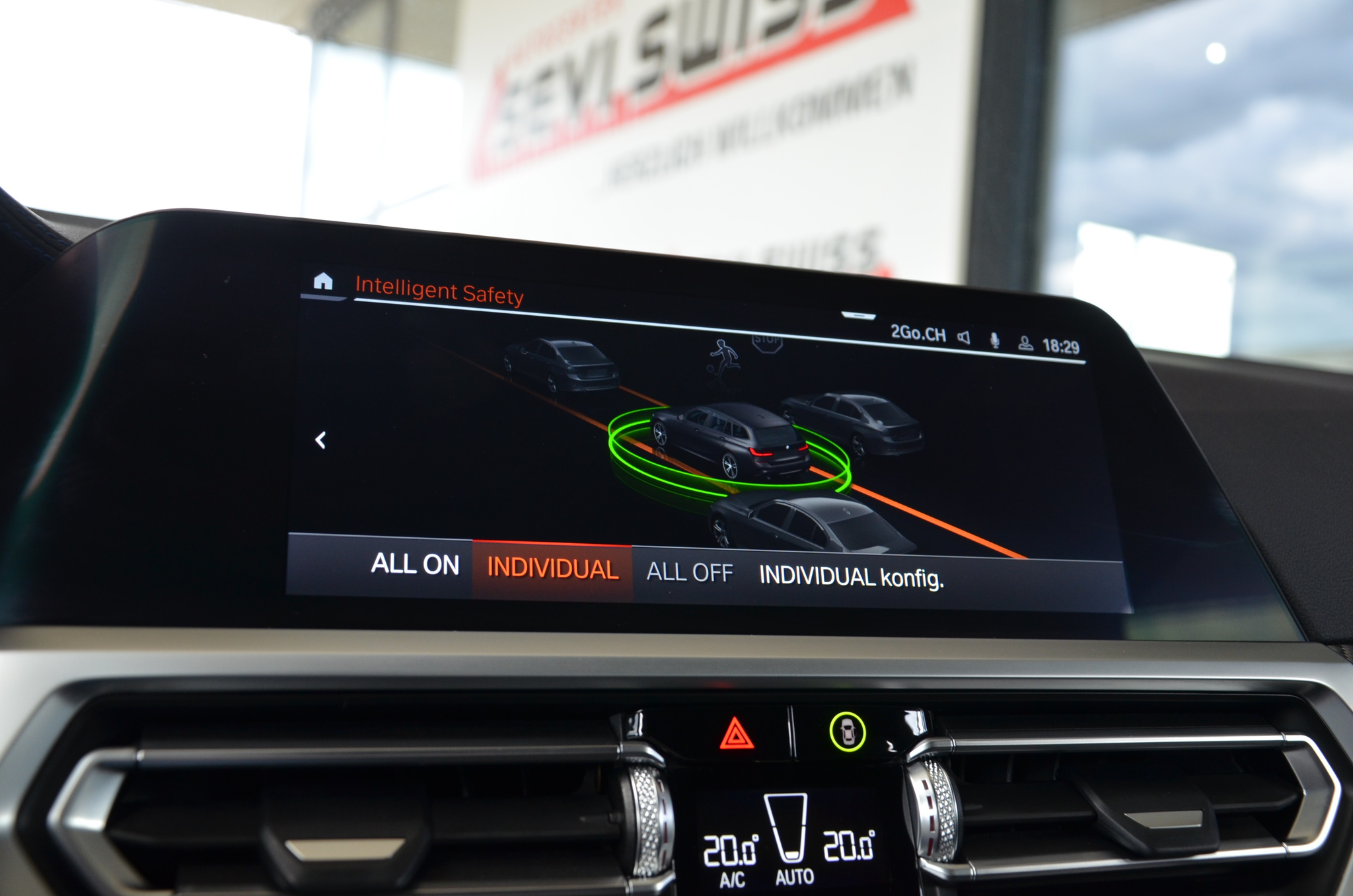 listing desktop thumbnail image 21