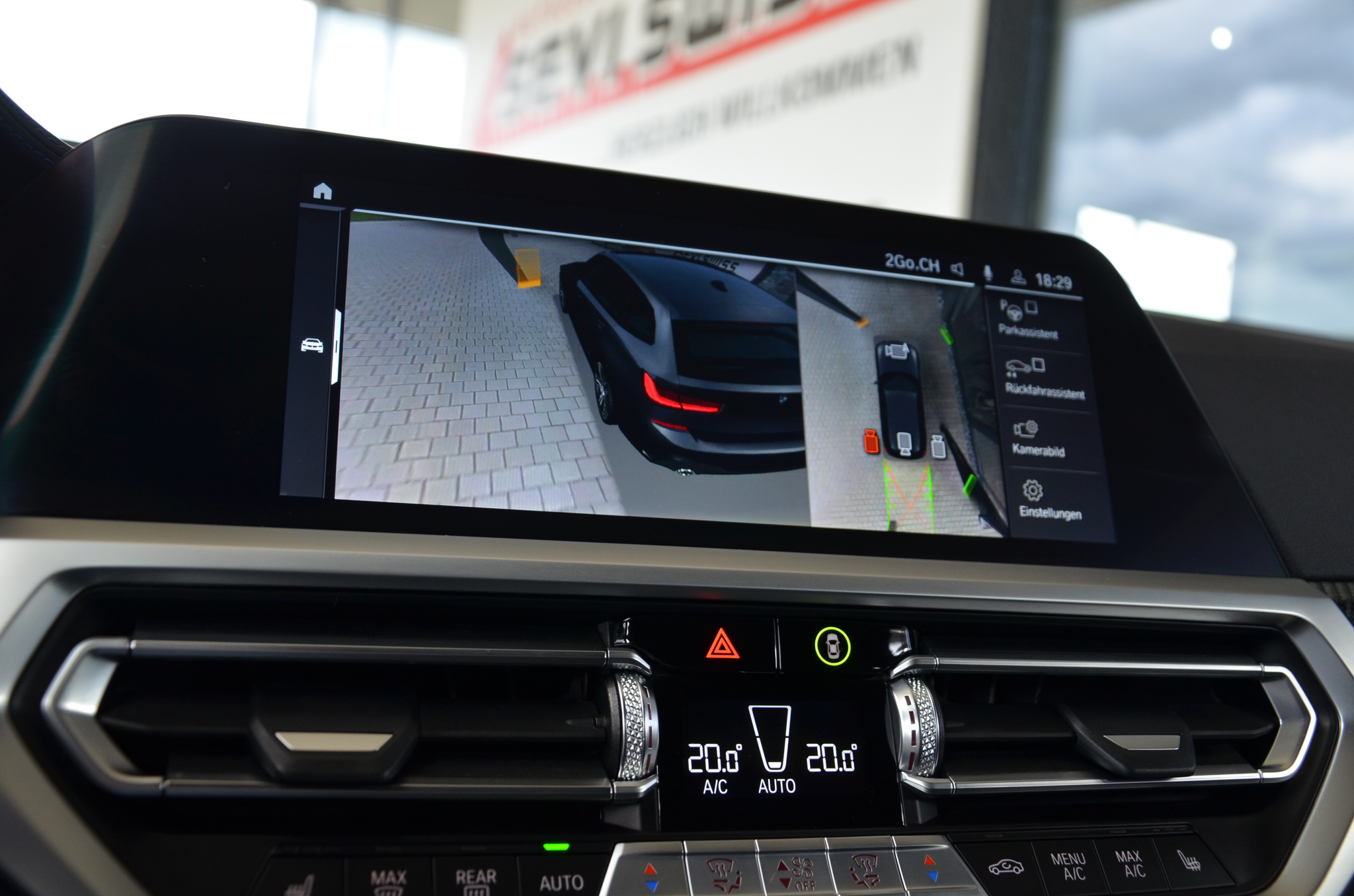 listing desktop thumbnail image 20