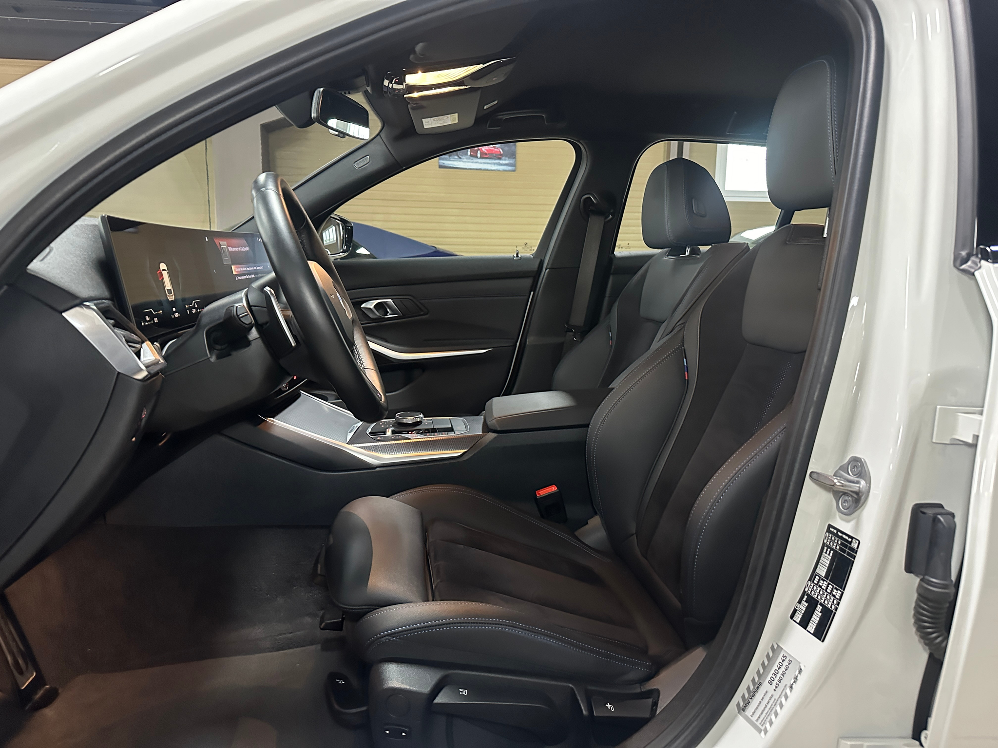 listing desktop thumbnail image 13