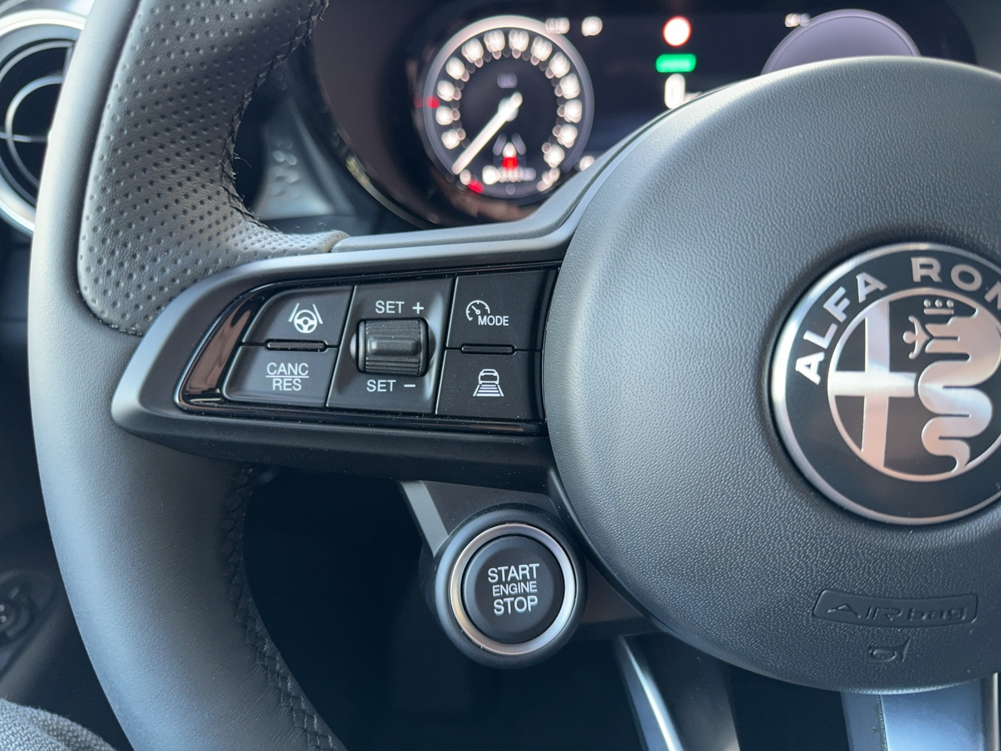 listing desktop thumbnail image 9