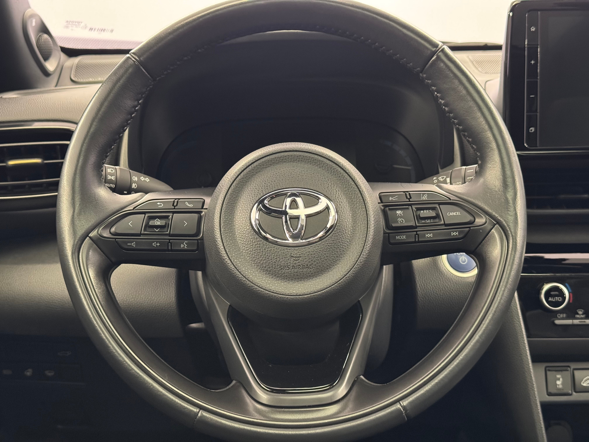 listing desktop thumbnail image 12