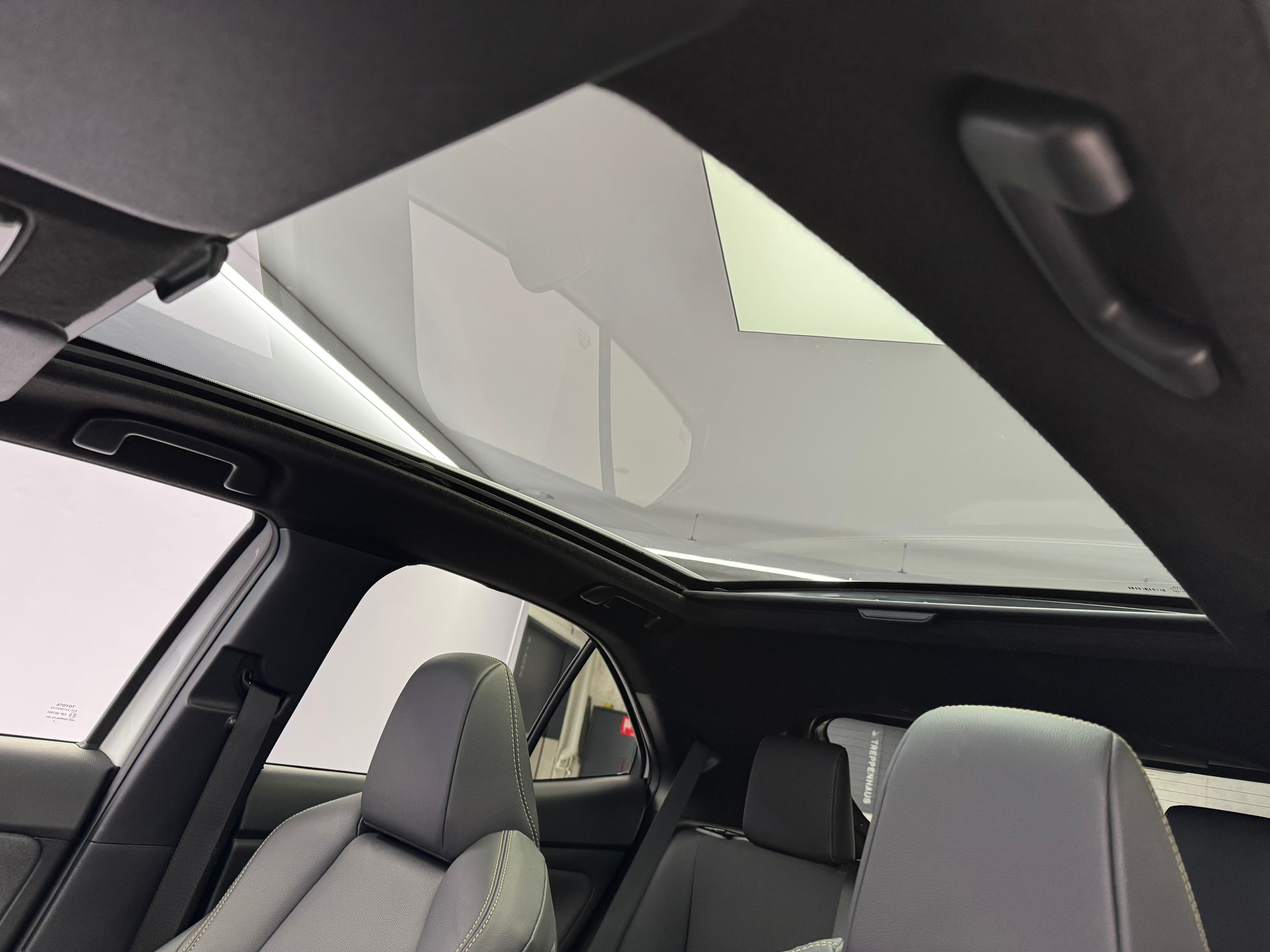 listing desktop thumbnail image 15