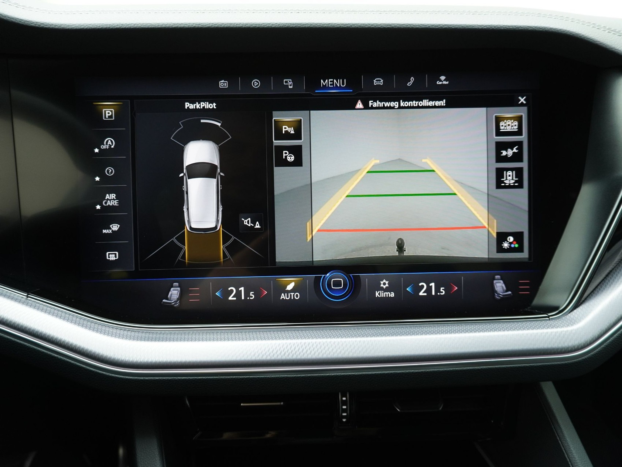 listing desktop thumbnail image 17