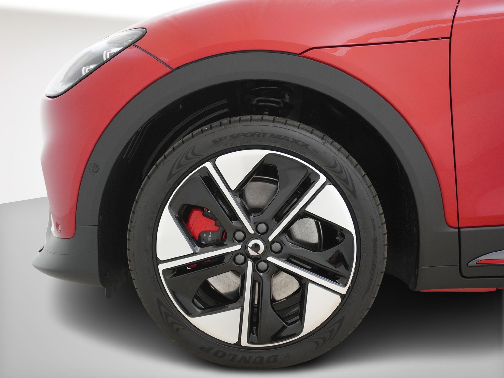 listing desktop thumbnail image 9