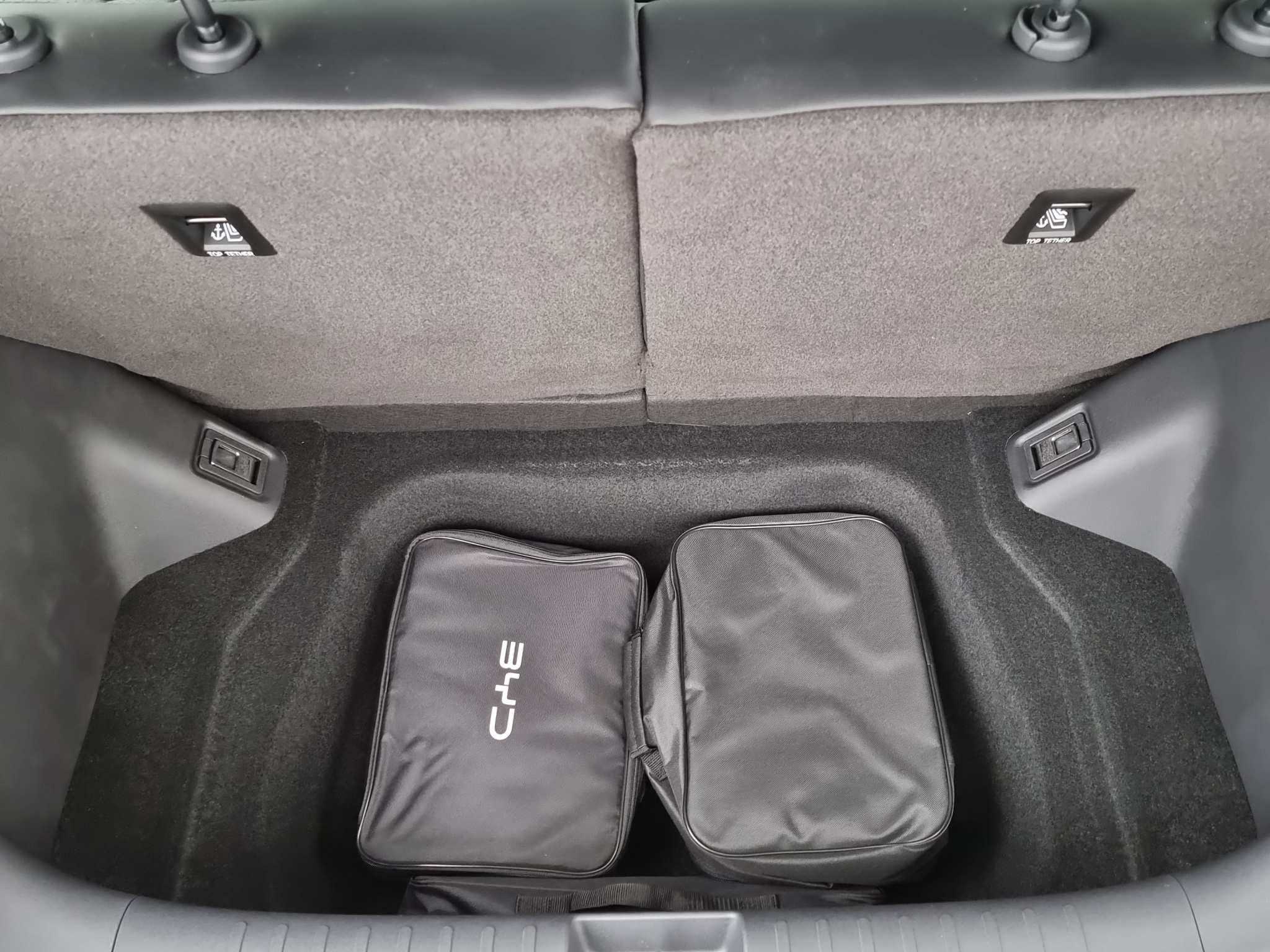 listing desktop thumbnail image 15