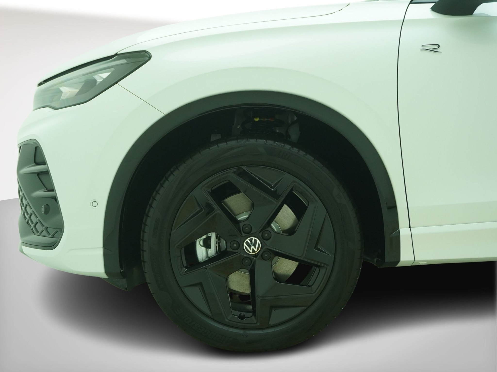 listing desktop thumbnail image 9