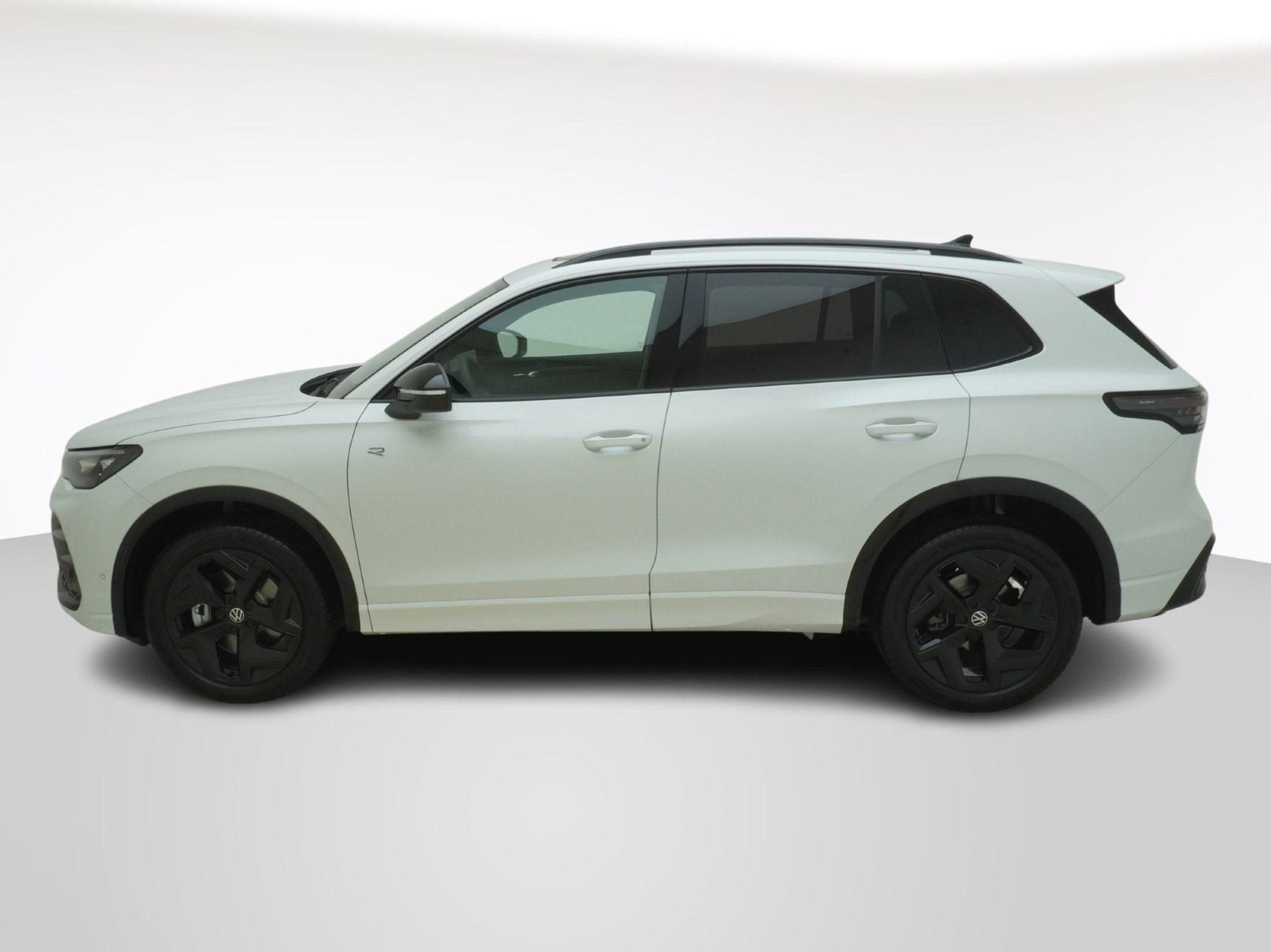 listing desktop thumbnail image 1