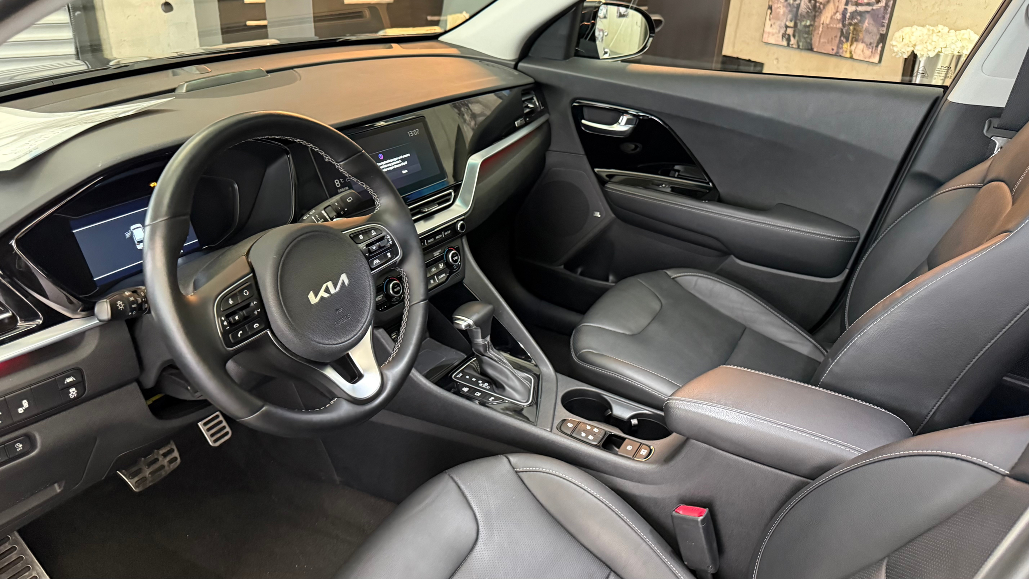 listing desktop thumbnail image 9