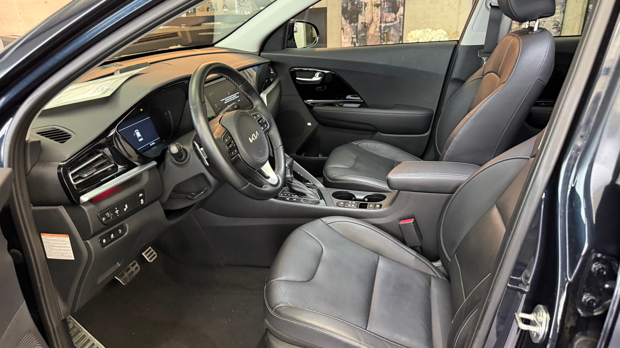 listing desktop thumbnail image 10