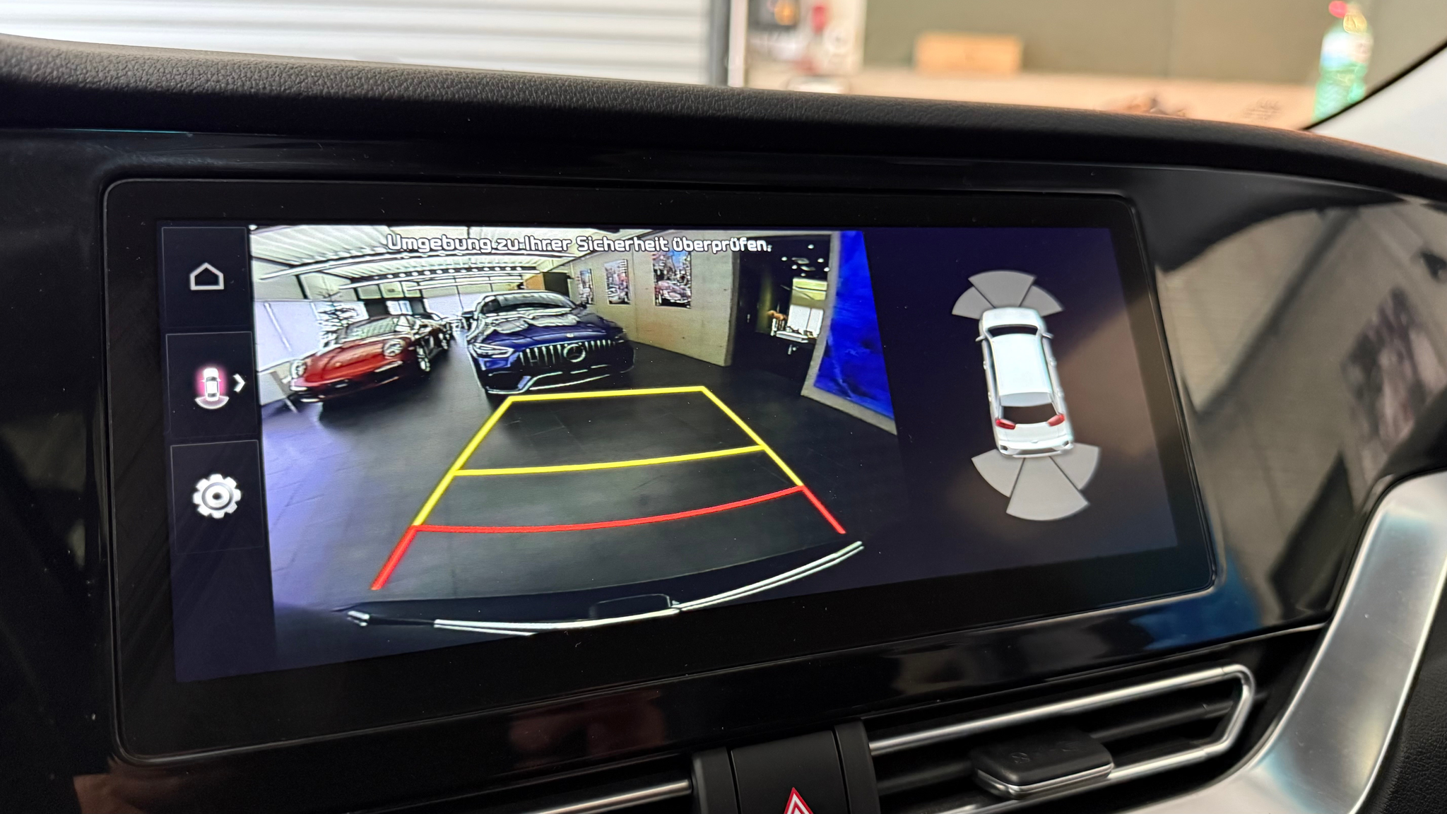 listing desktop thumbnail image 13