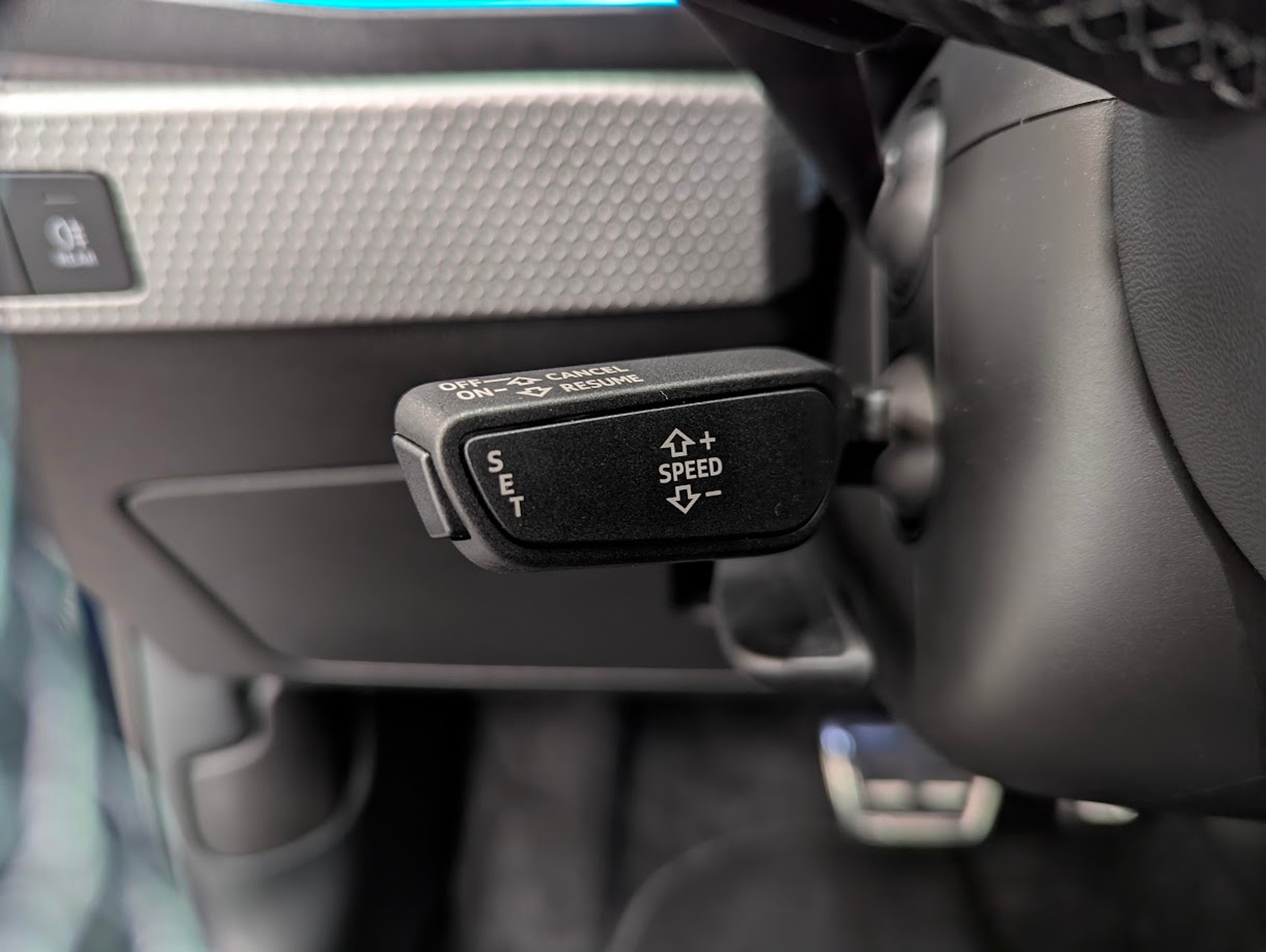 listing desktop thumbnail image 11