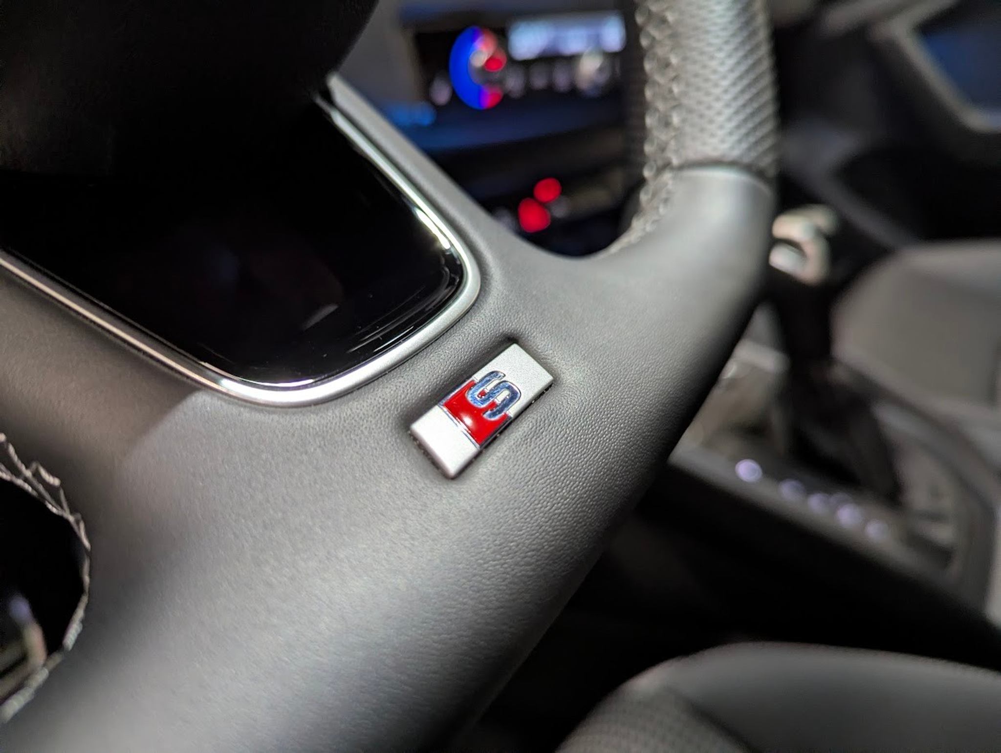 listing desktop thumbnail image 12