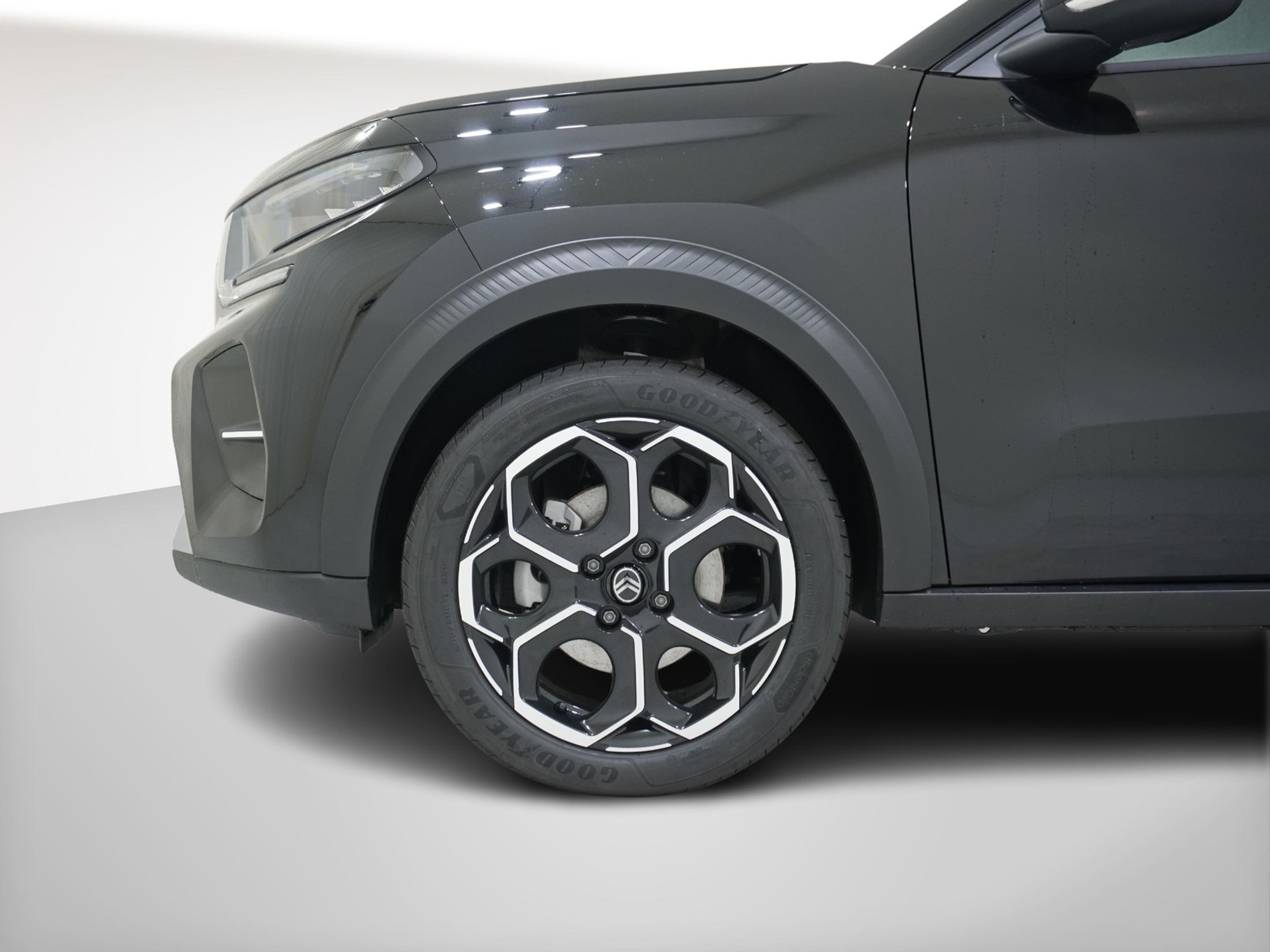 listing desktop thumbnail image 5