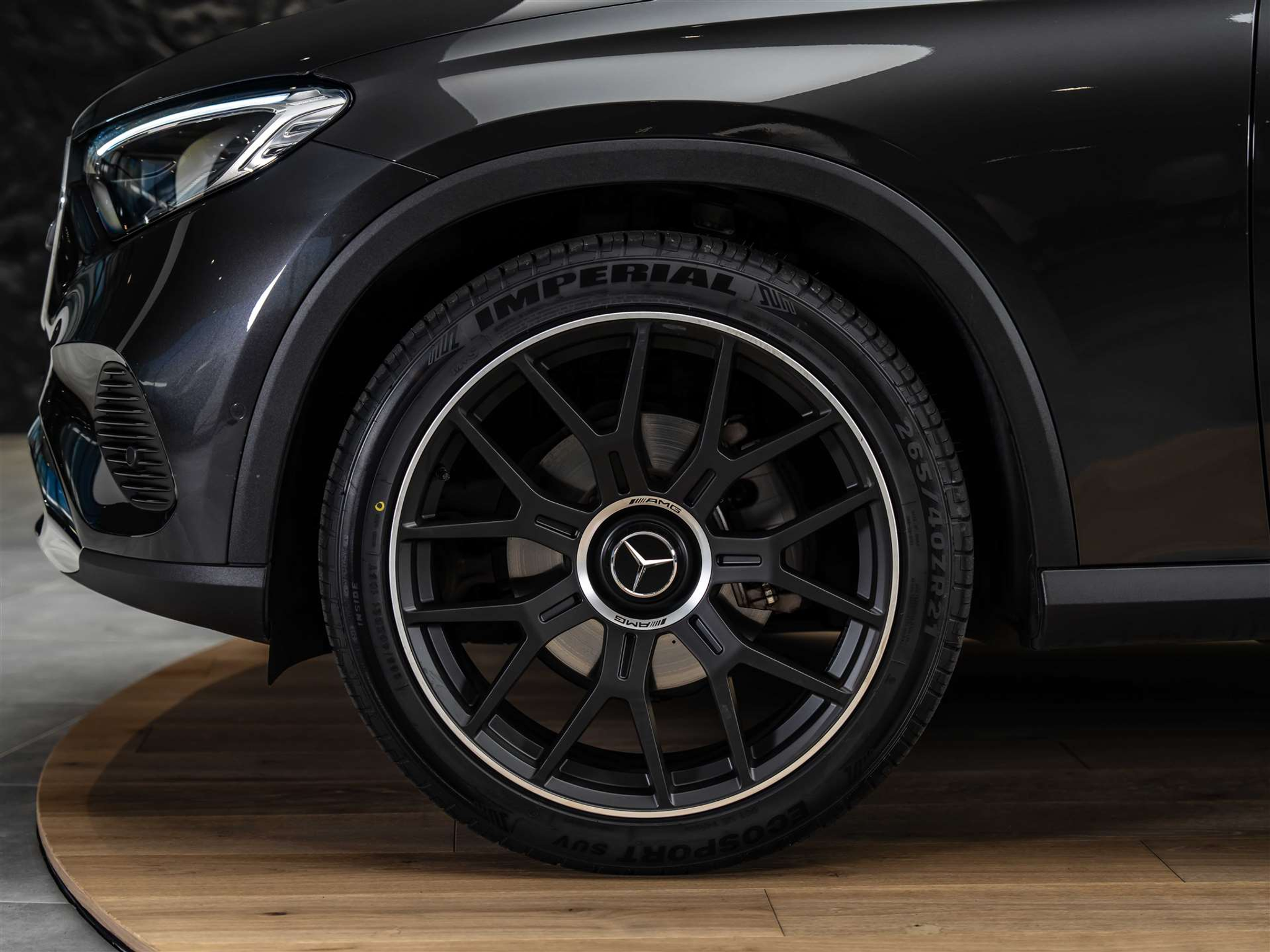 listing desktop thumbnail image 16