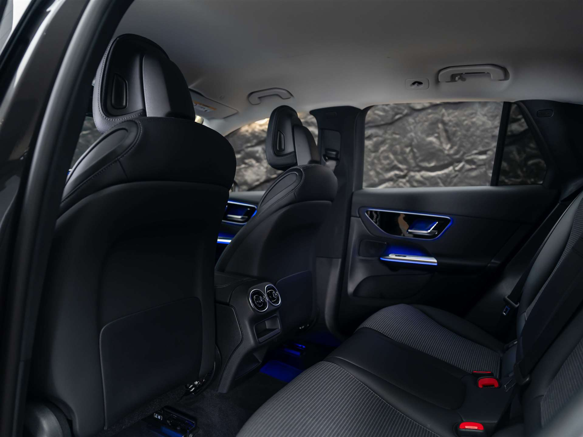 listing desktop thumbnail image 10