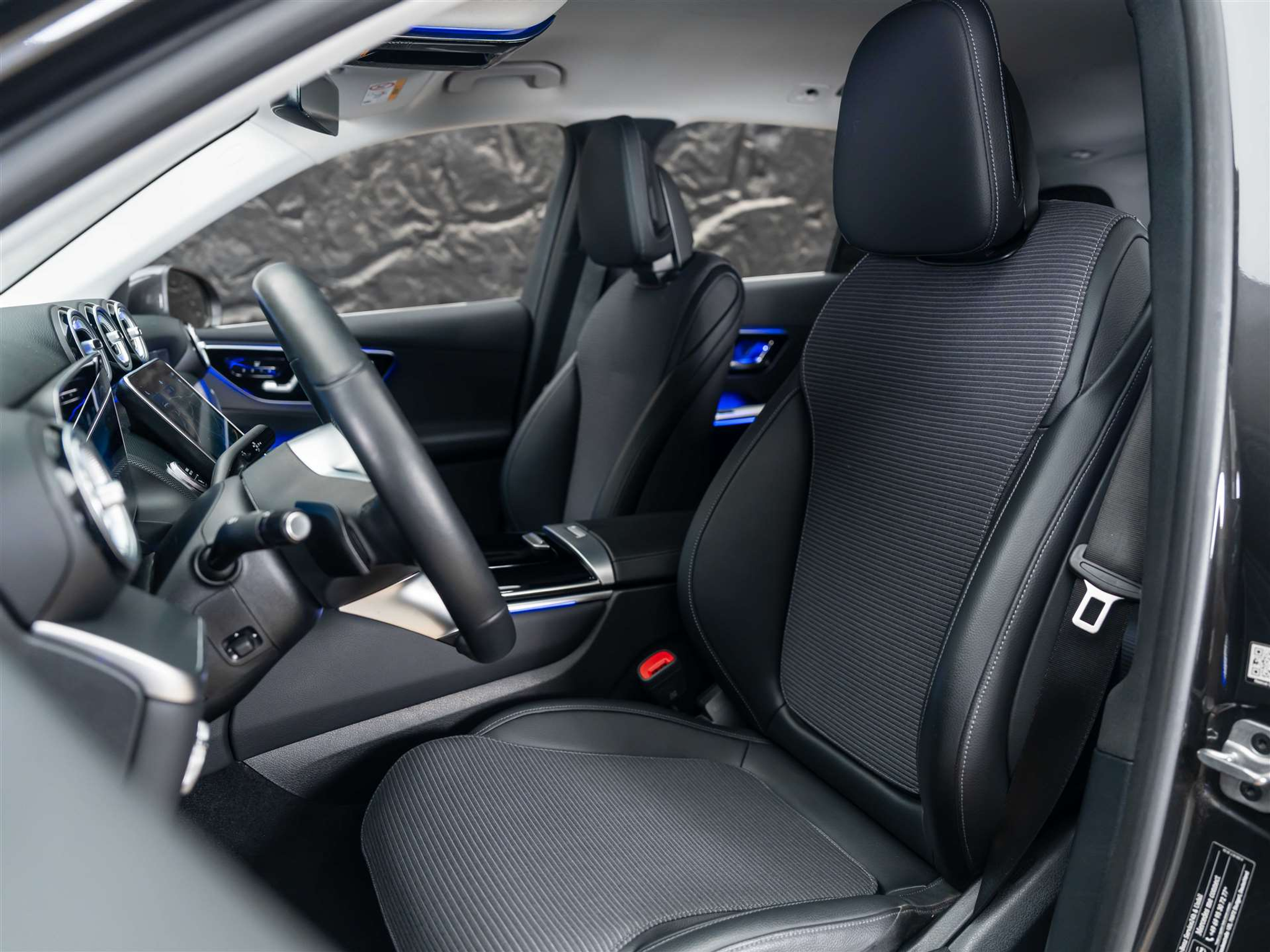 listing desktop thumbnail image 9