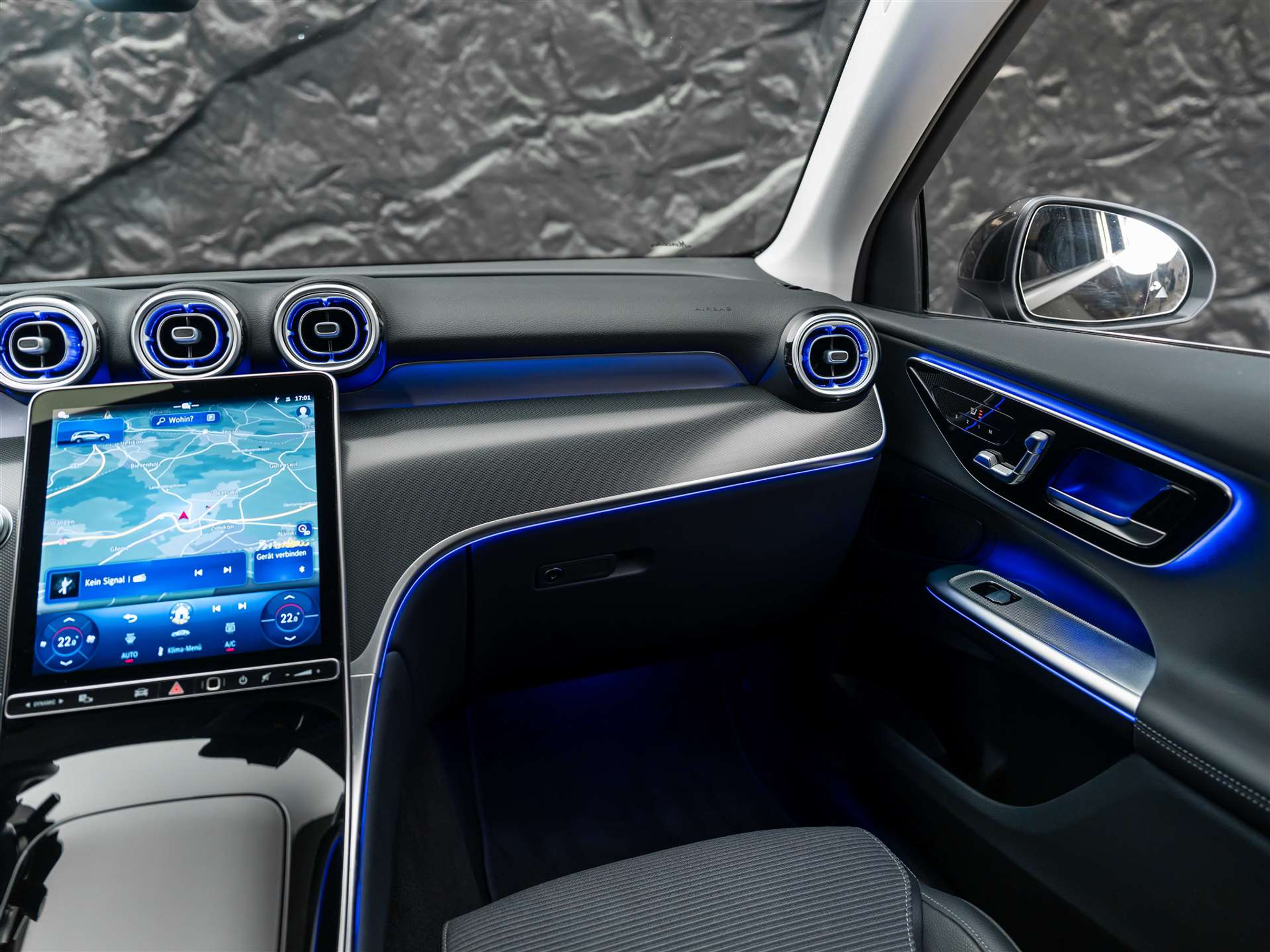 listing desktop thumbnail image 27