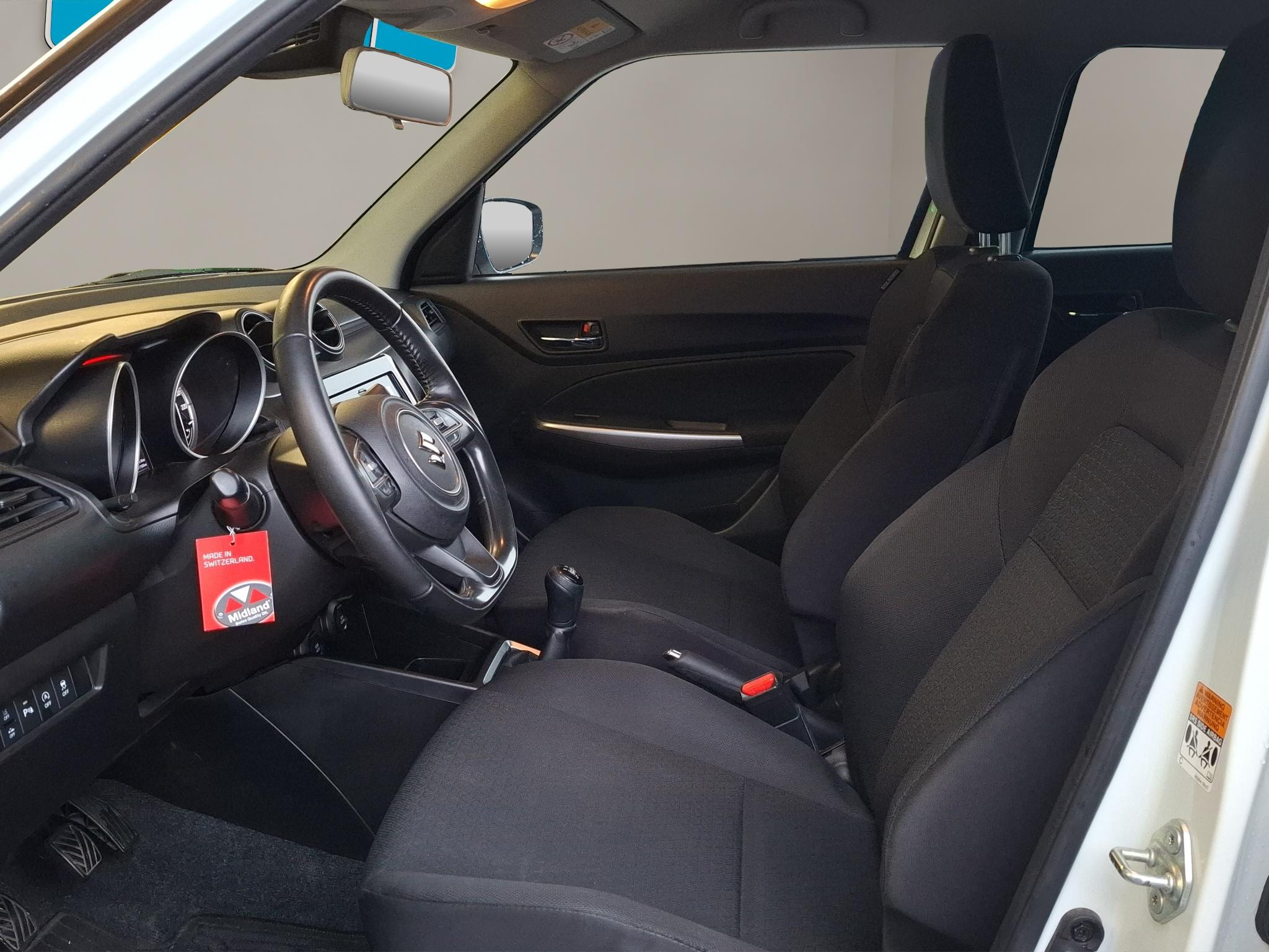 listing desktop thumbnail image 4