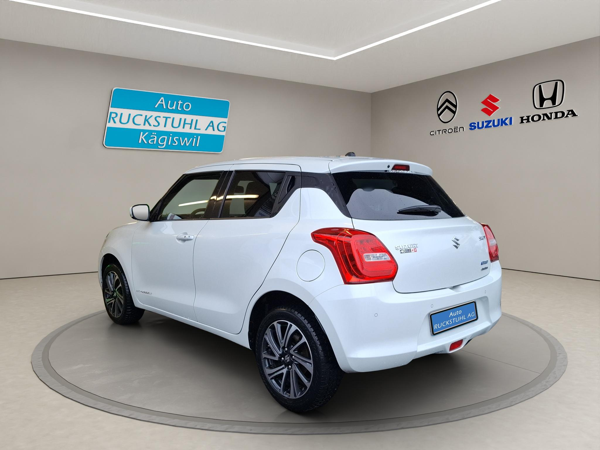 listing desktop thumbnail image 3