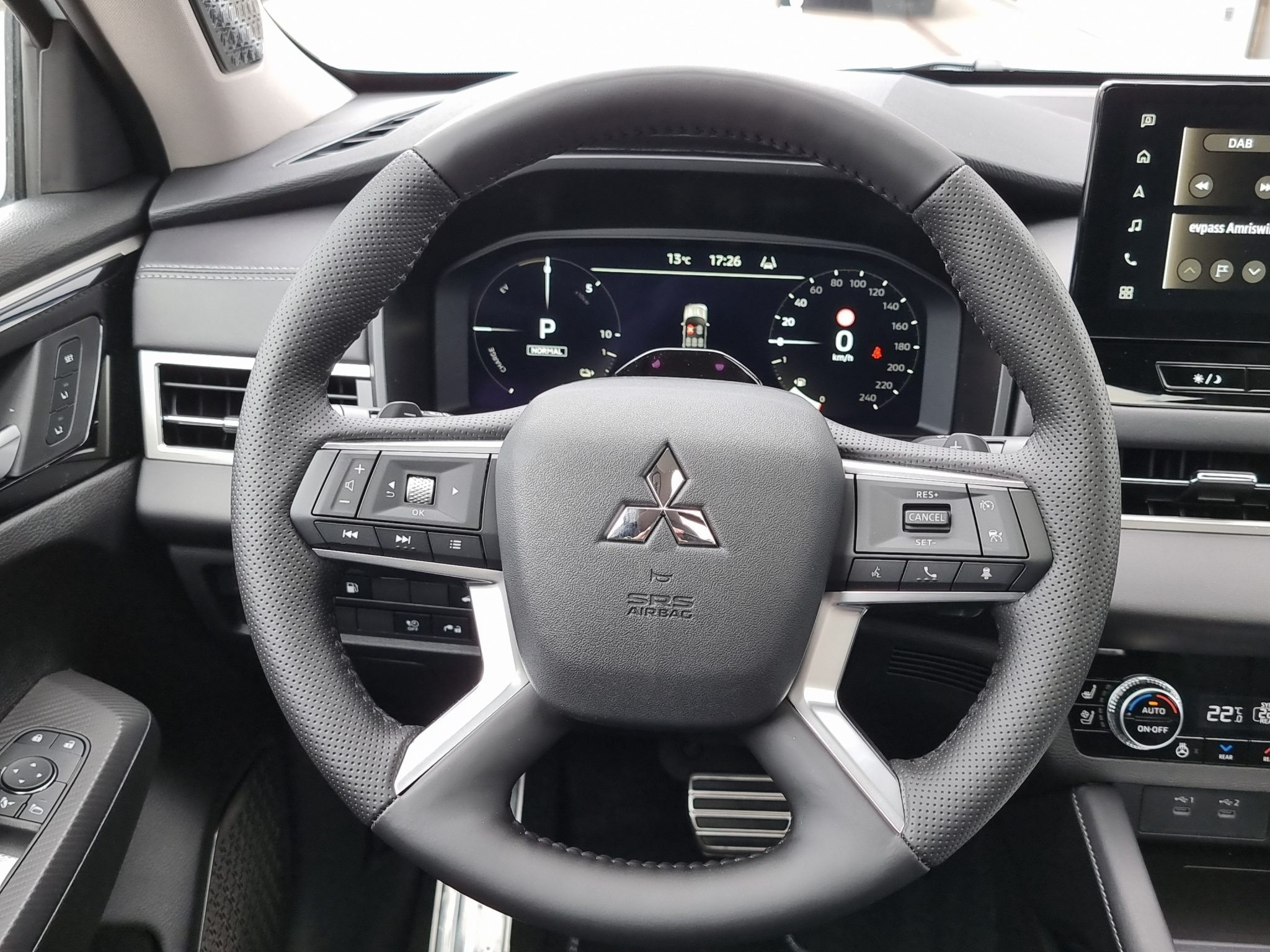 listing desktop thumbnail image 9