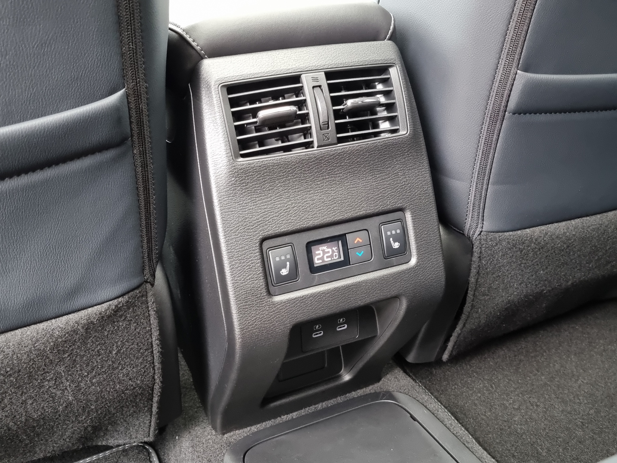 listing desktop thumbnail image 13