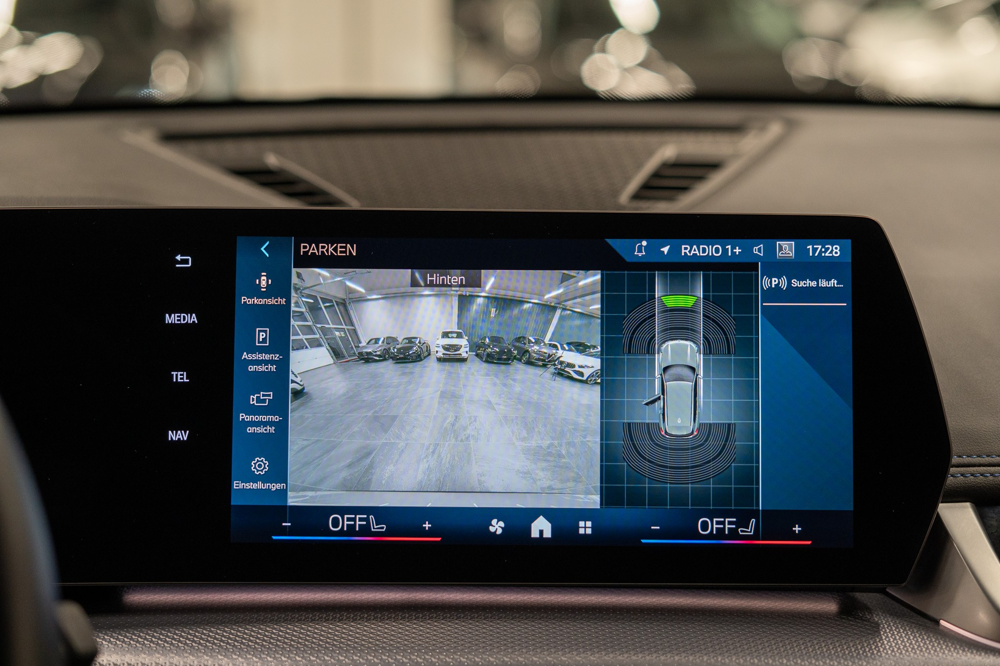 listing desktop thumbnail image 15