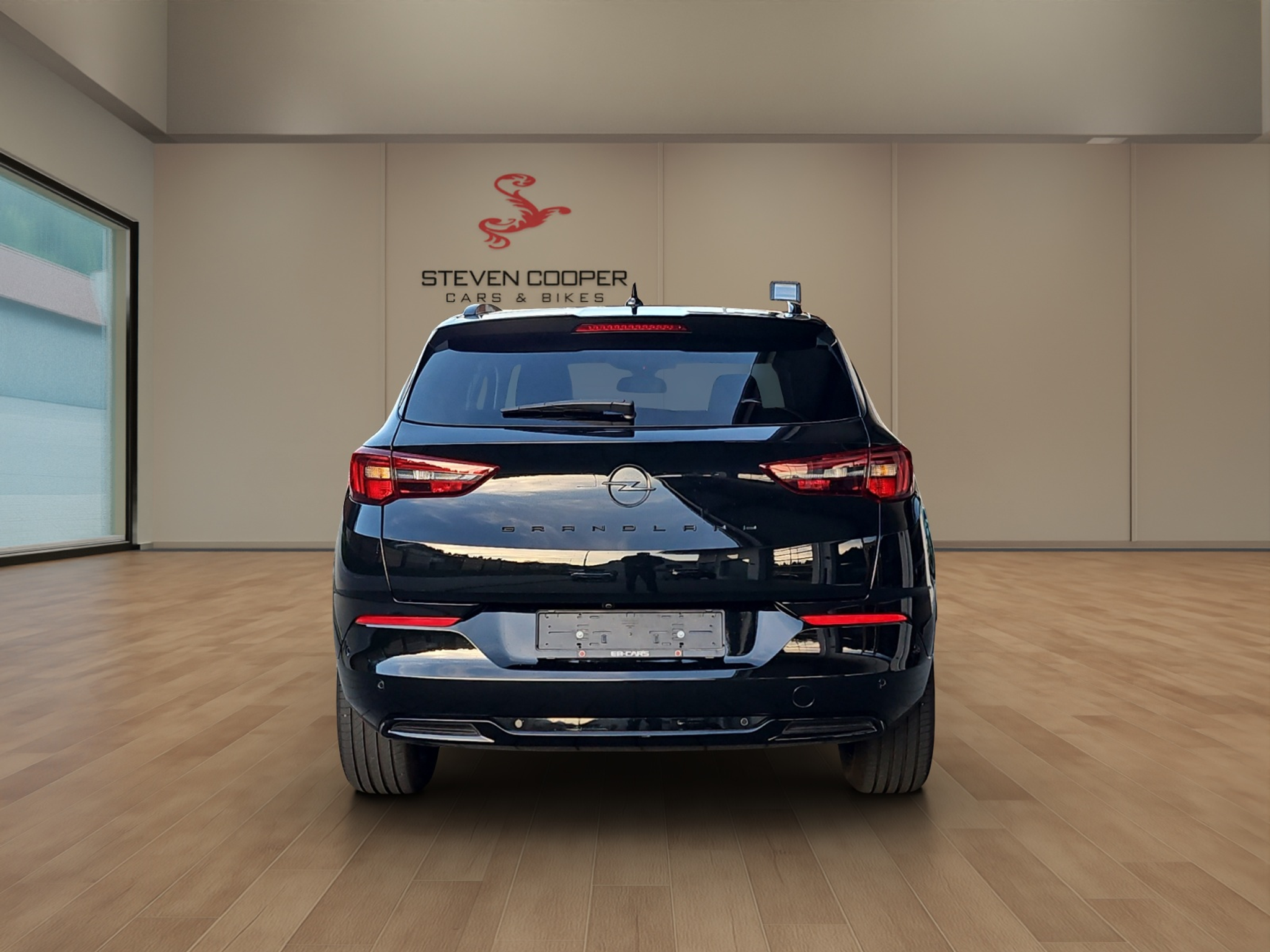 listing desktop thumbnail image 4