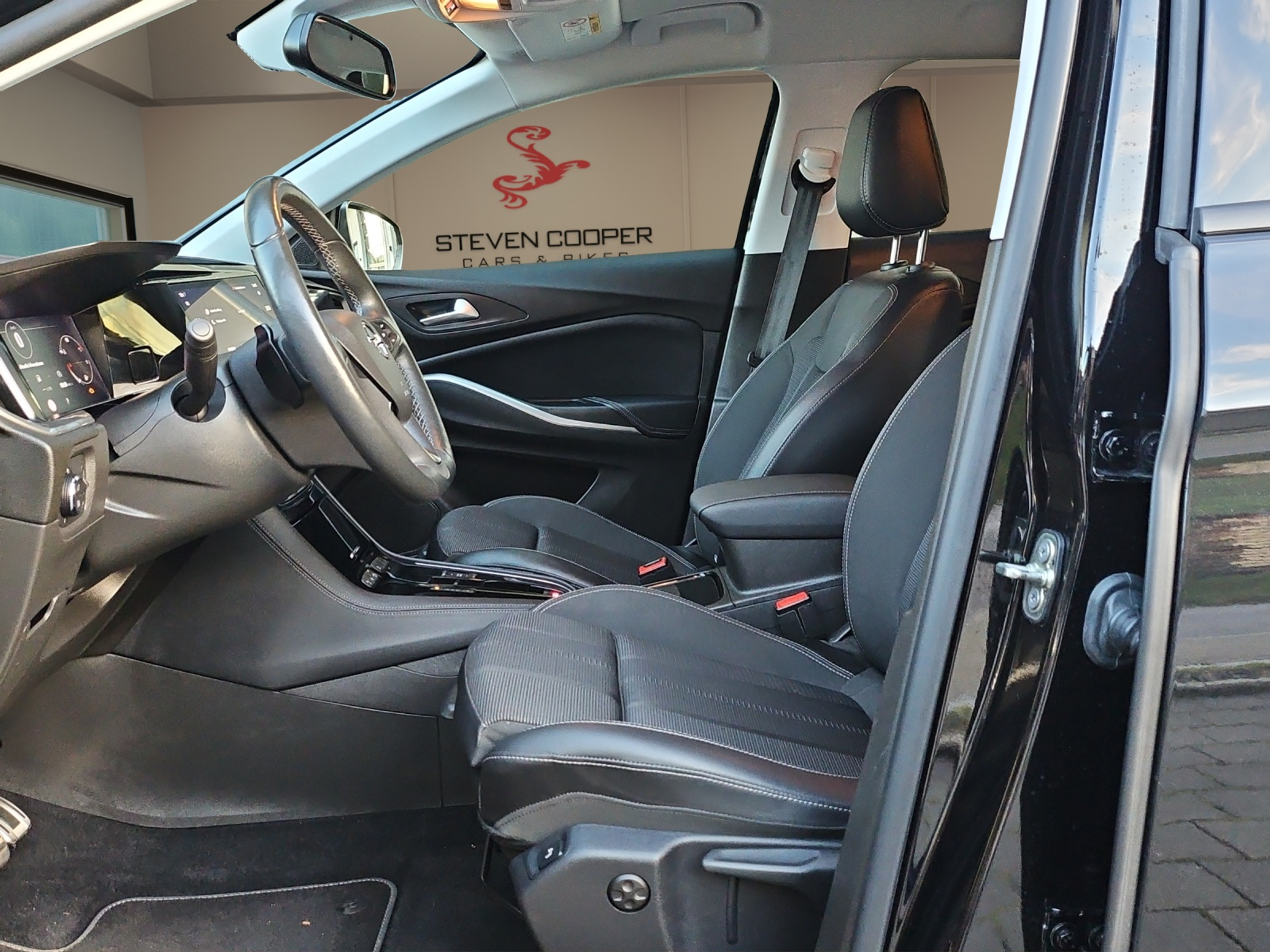 listing desktop thumbnail image 8