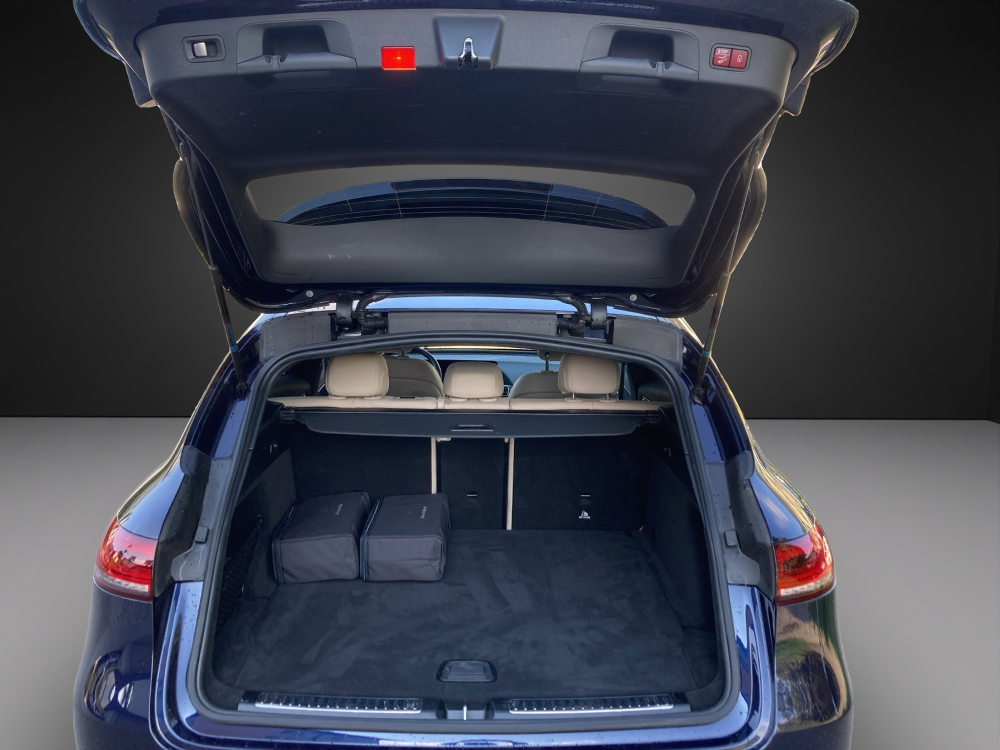 listing desktop thumbnail image 8