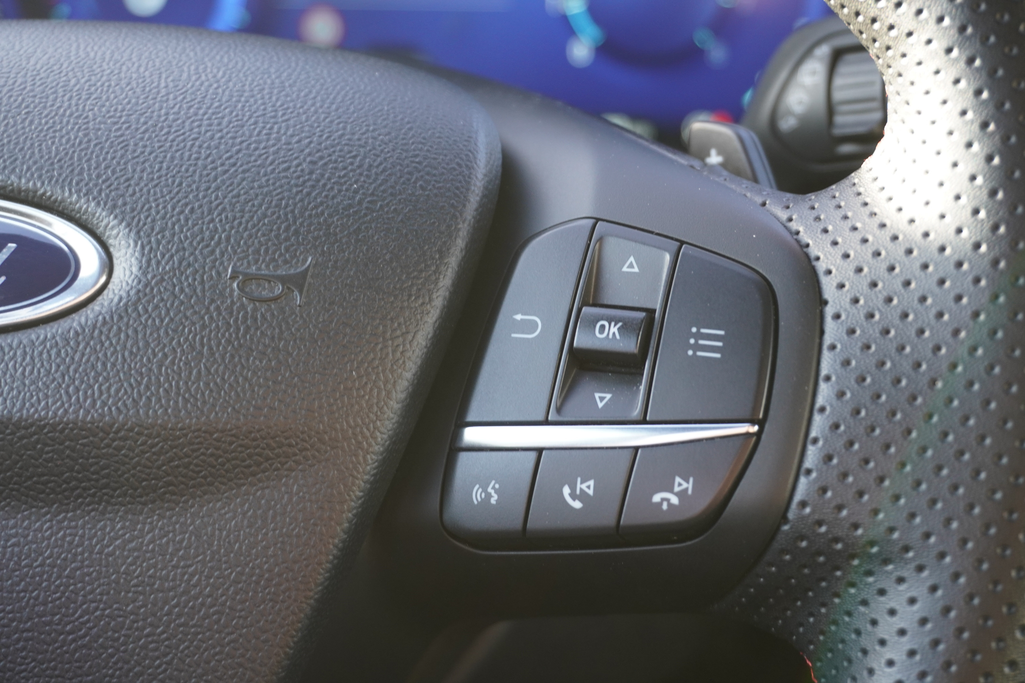 listing desktop thumbnail image 15