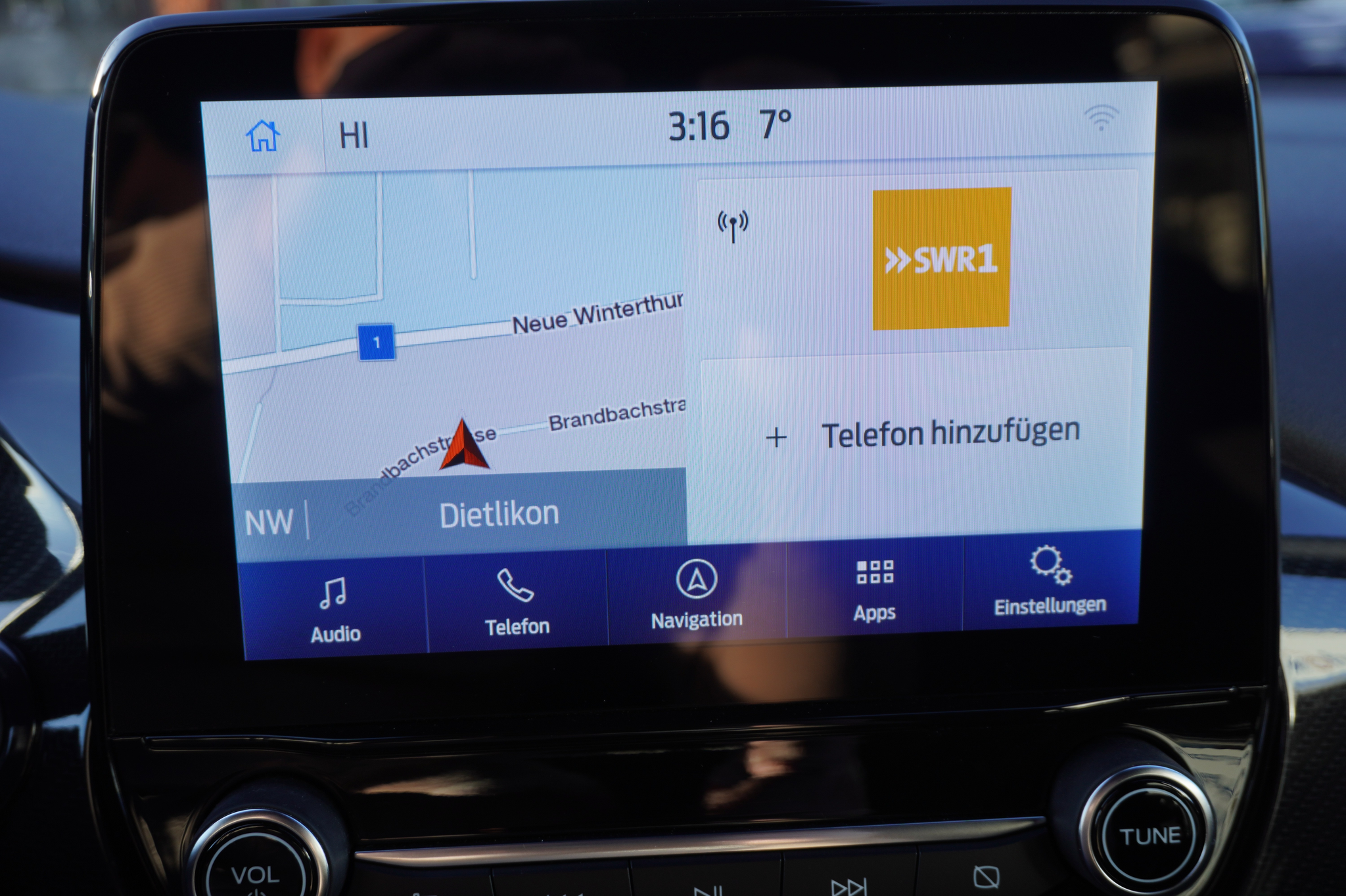 listing desktop thumbnail image 18