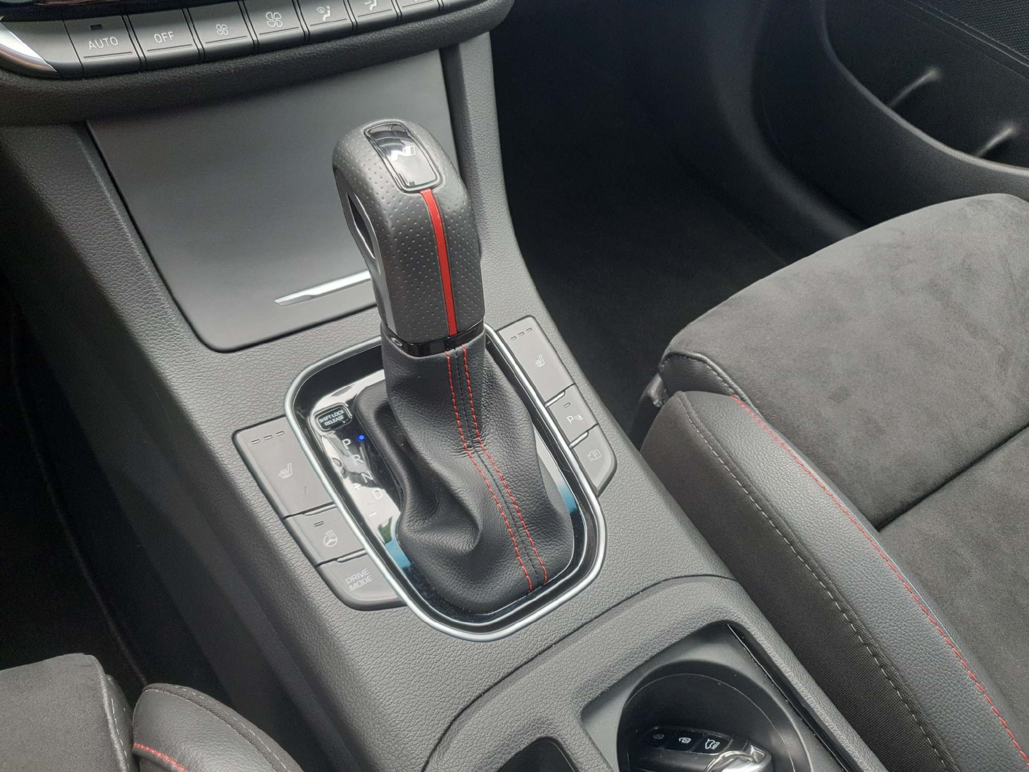 listing desktop thumbnail image 10