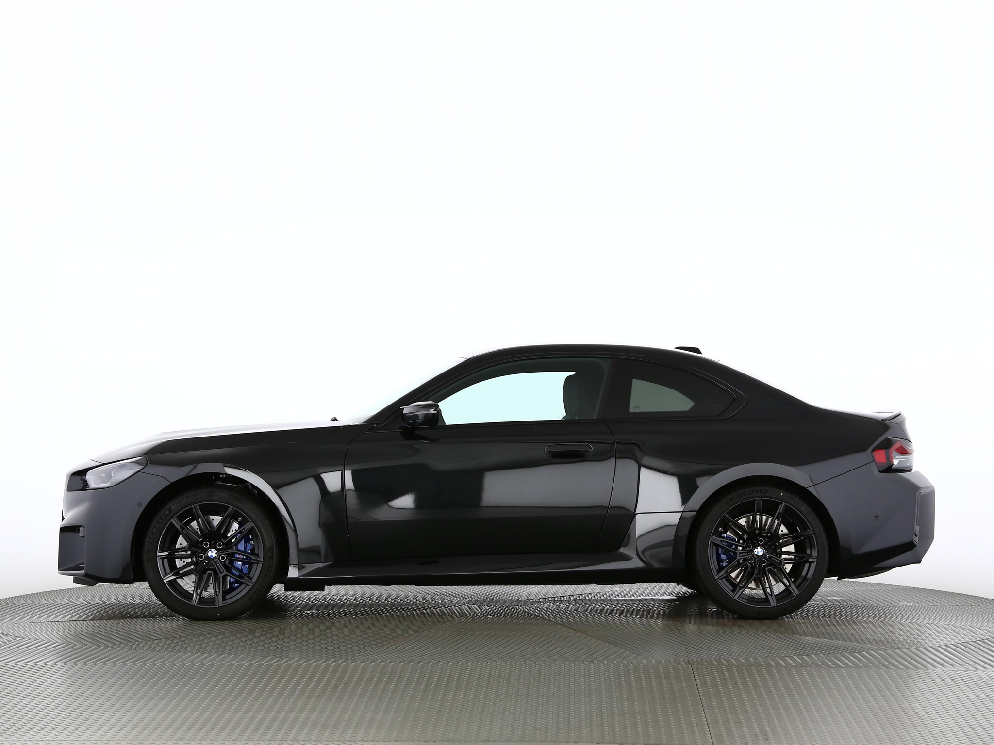 listing desktop thumbnail image 5