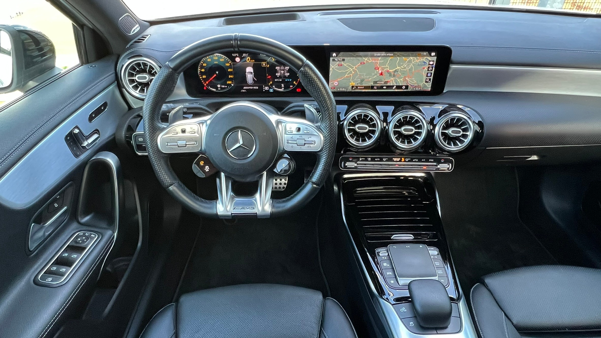 listing desktop thumbnail image 24