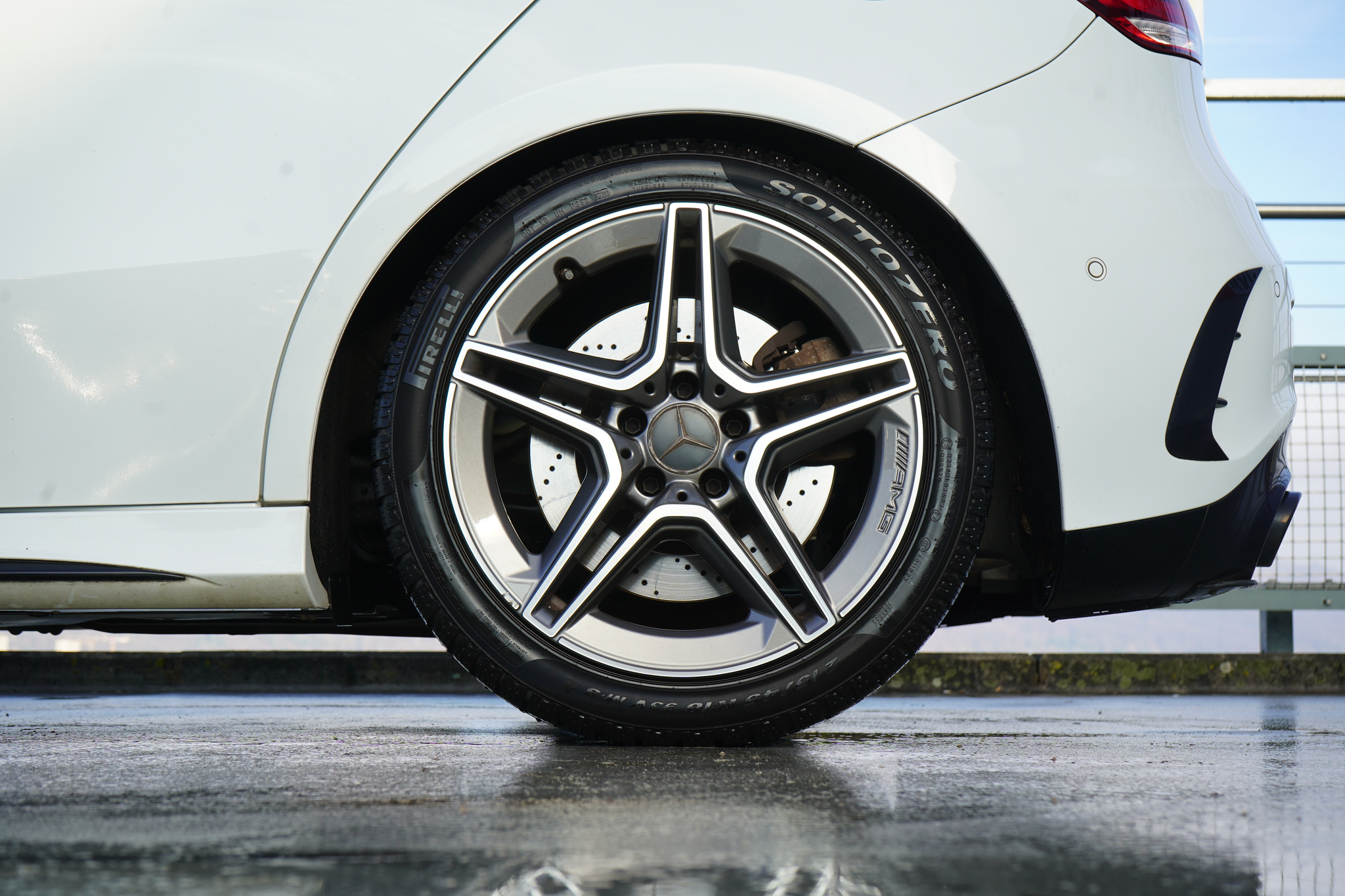 listing desktop thumbnail image 21