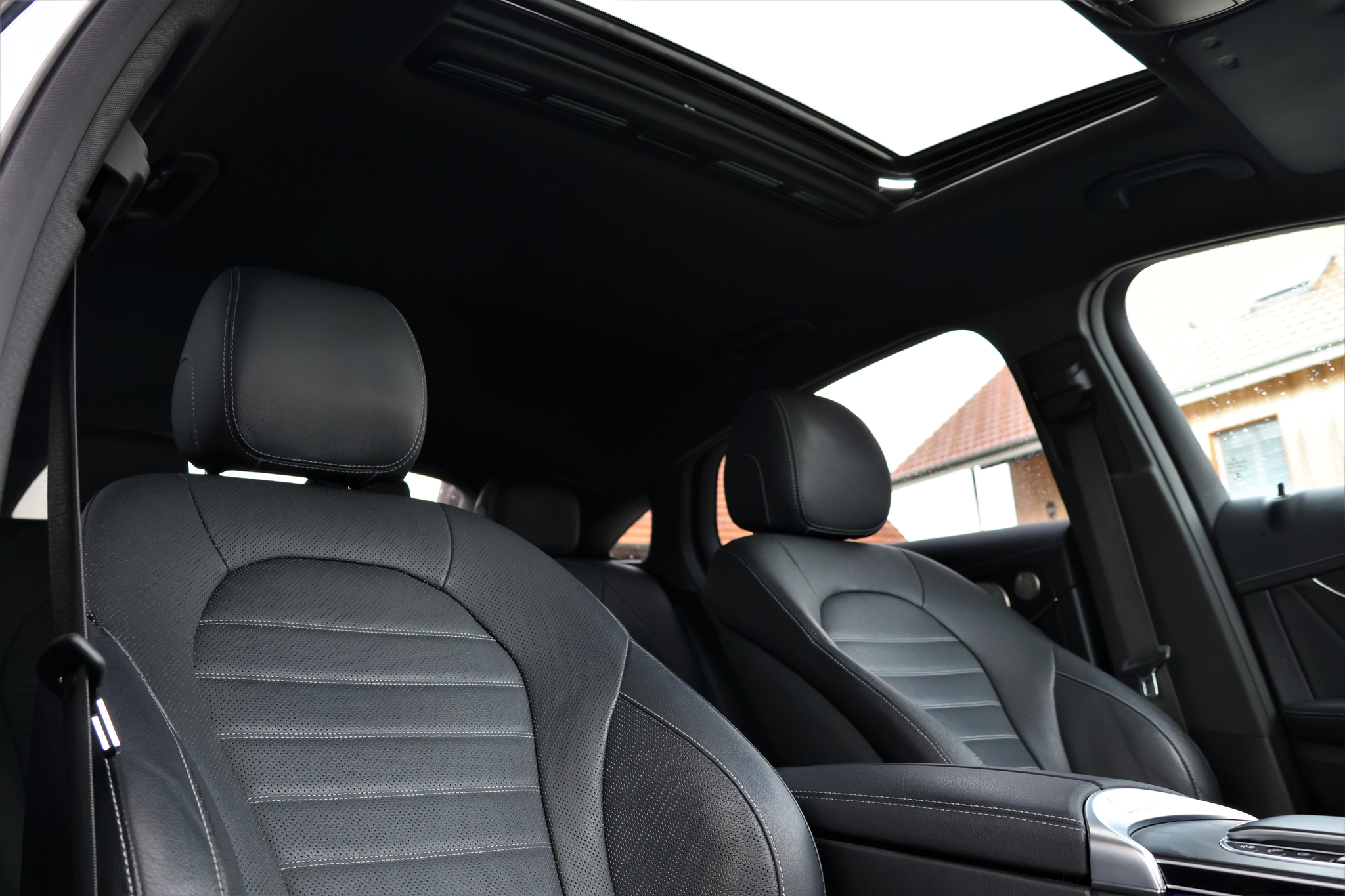 listing desktop thumbnail image 22