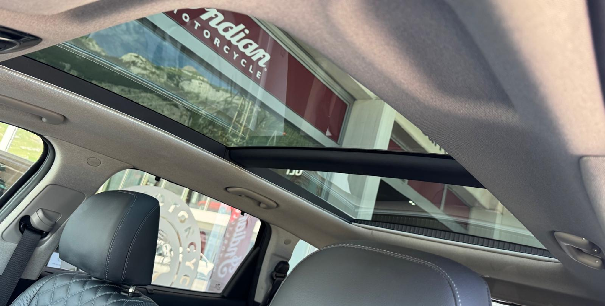 listing desktop thumbnail image 8