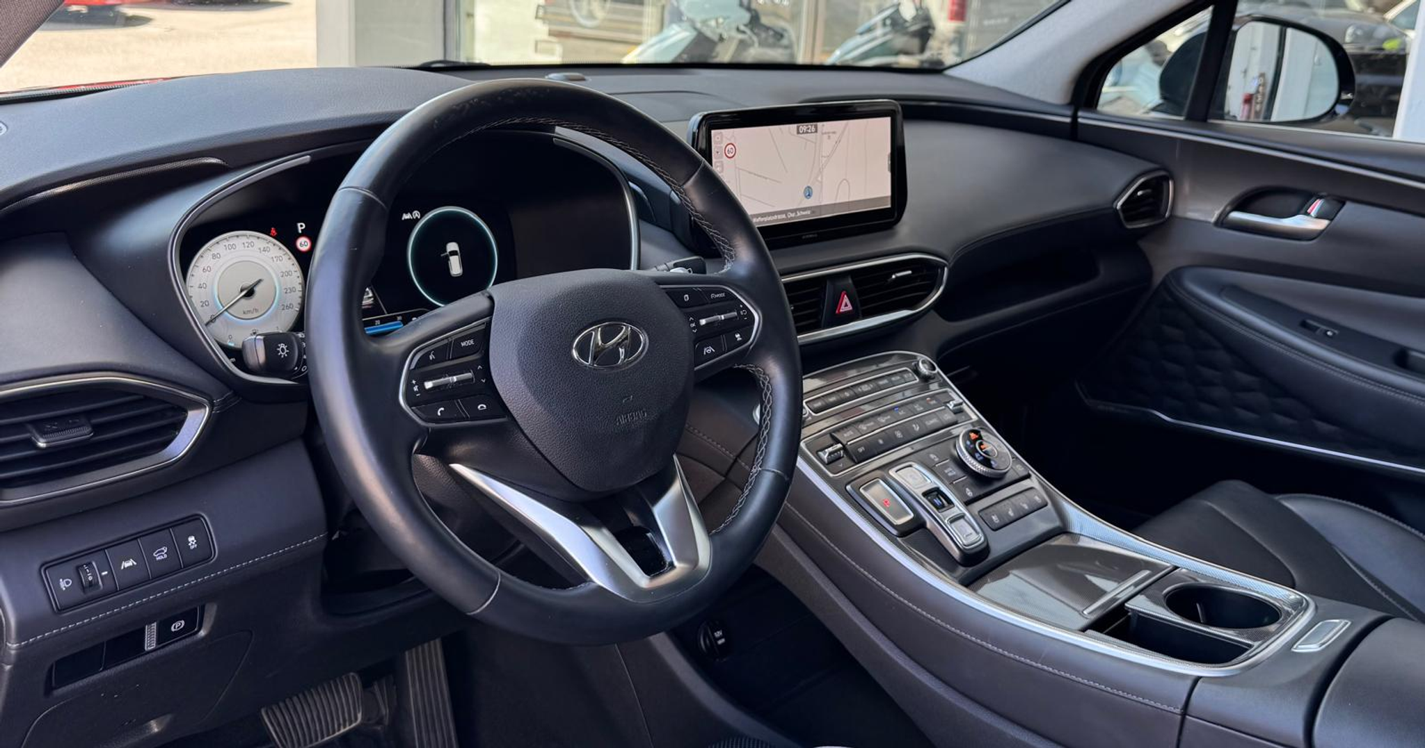 listing desktop thumbnail image 6