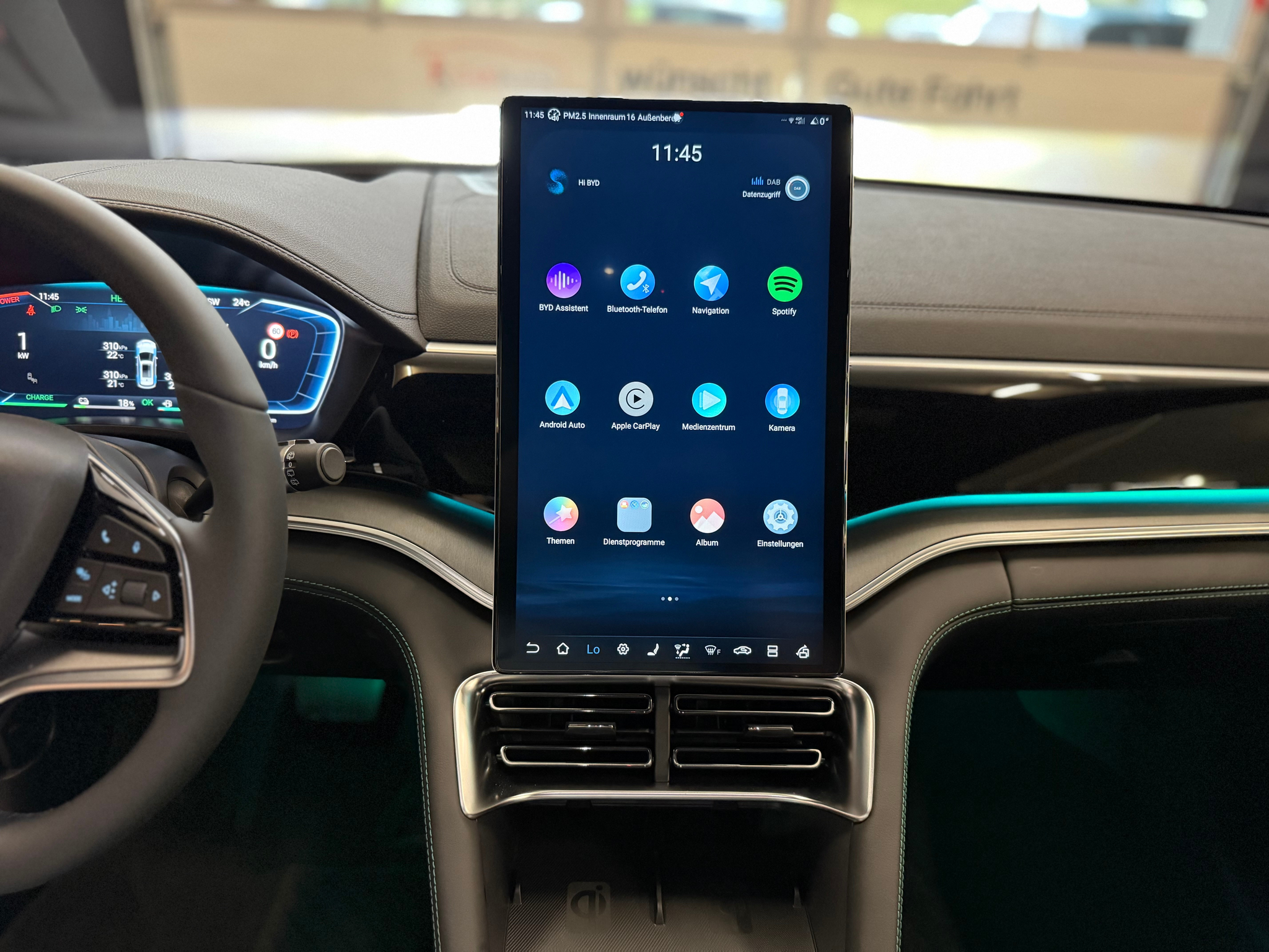 listing desktop thumbnail image 24