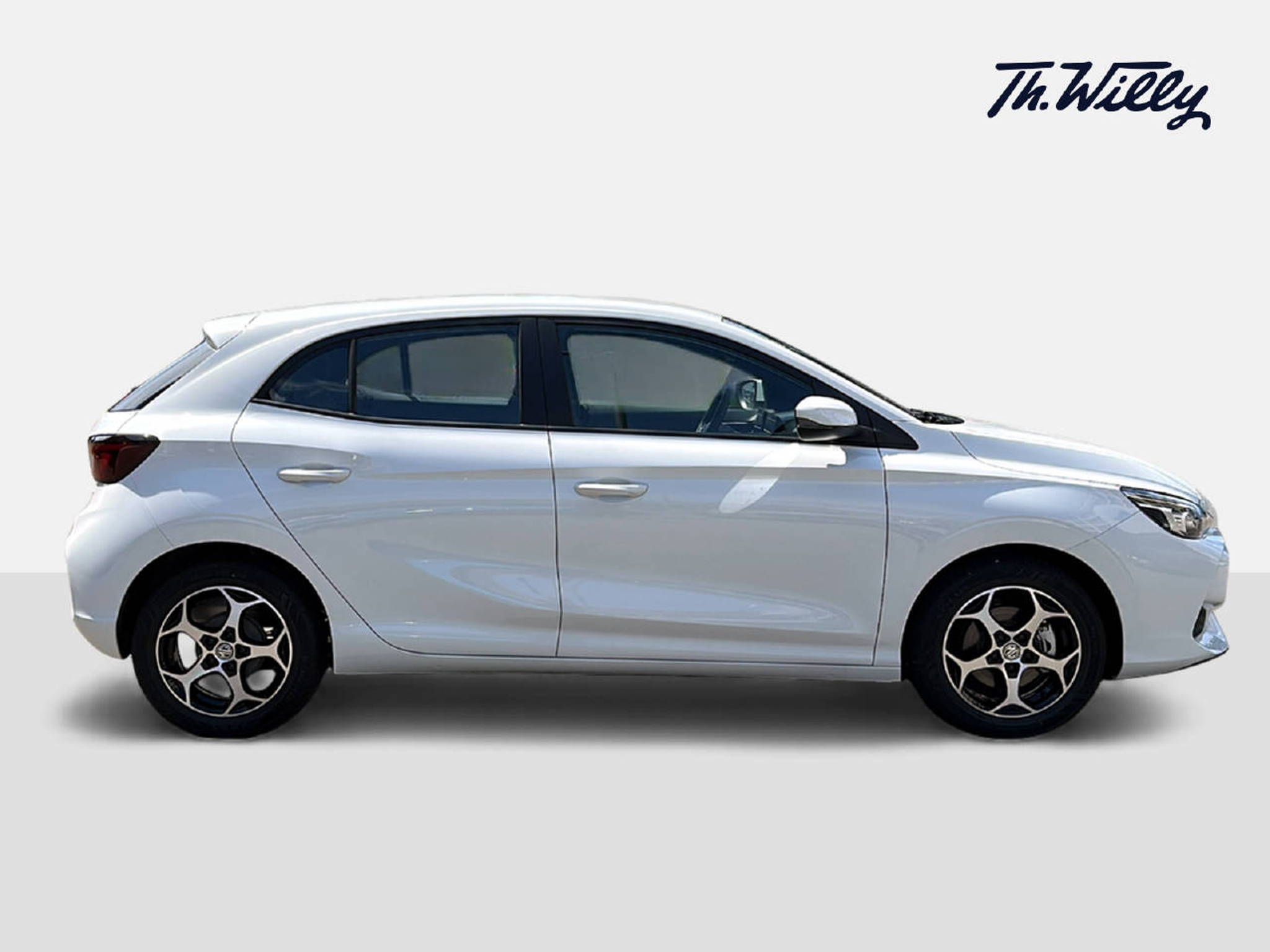 listing desktop thumbnail image 5