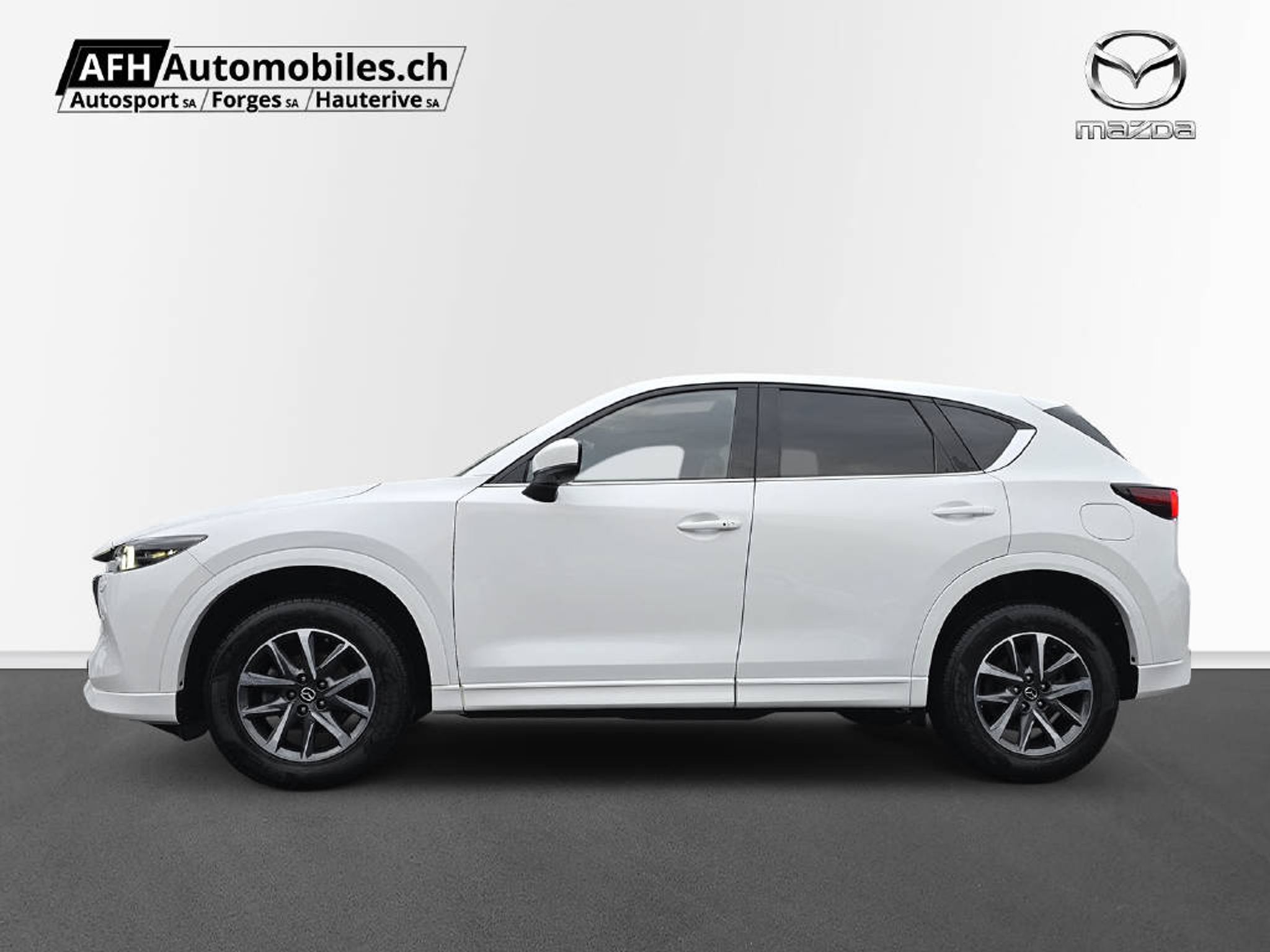 listing desktop thumbnail image 1