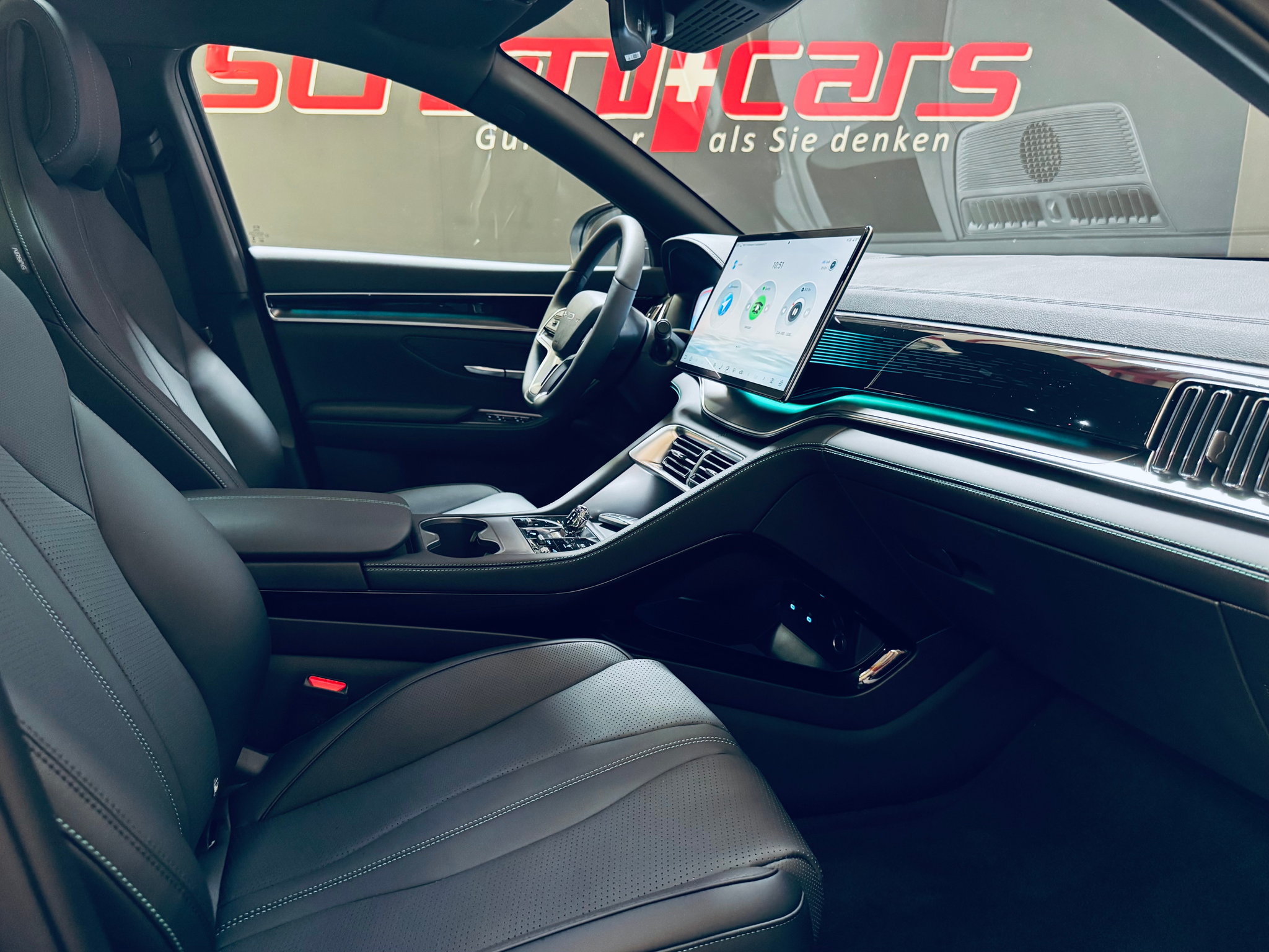 listing desktop thumbnail image 20