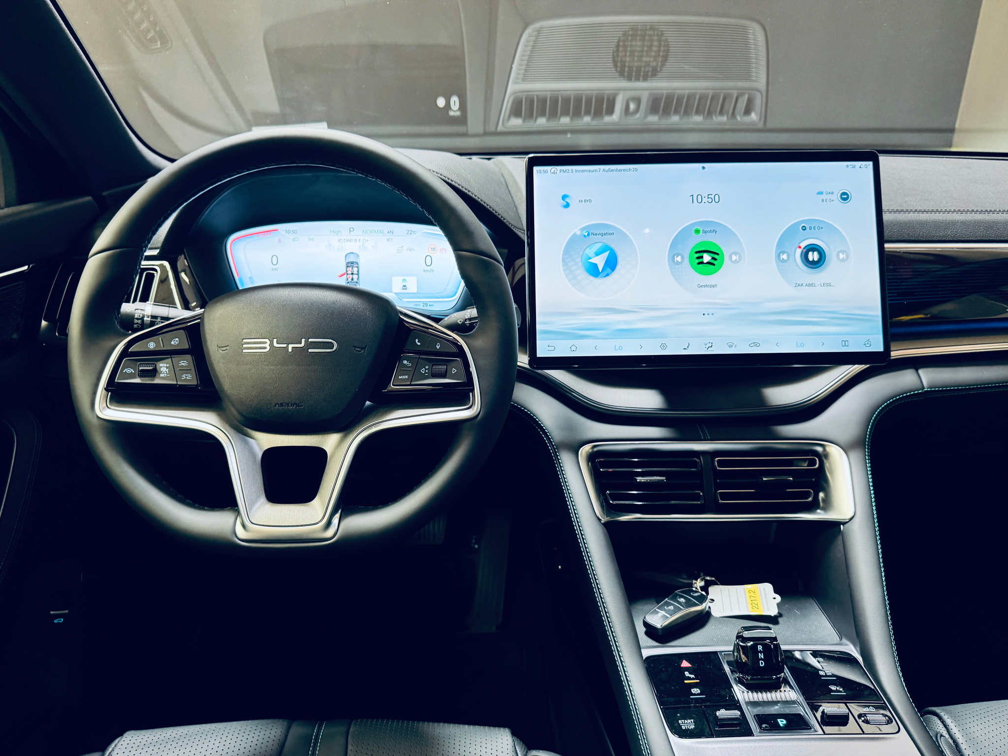 listing desktop thumbnail image 18