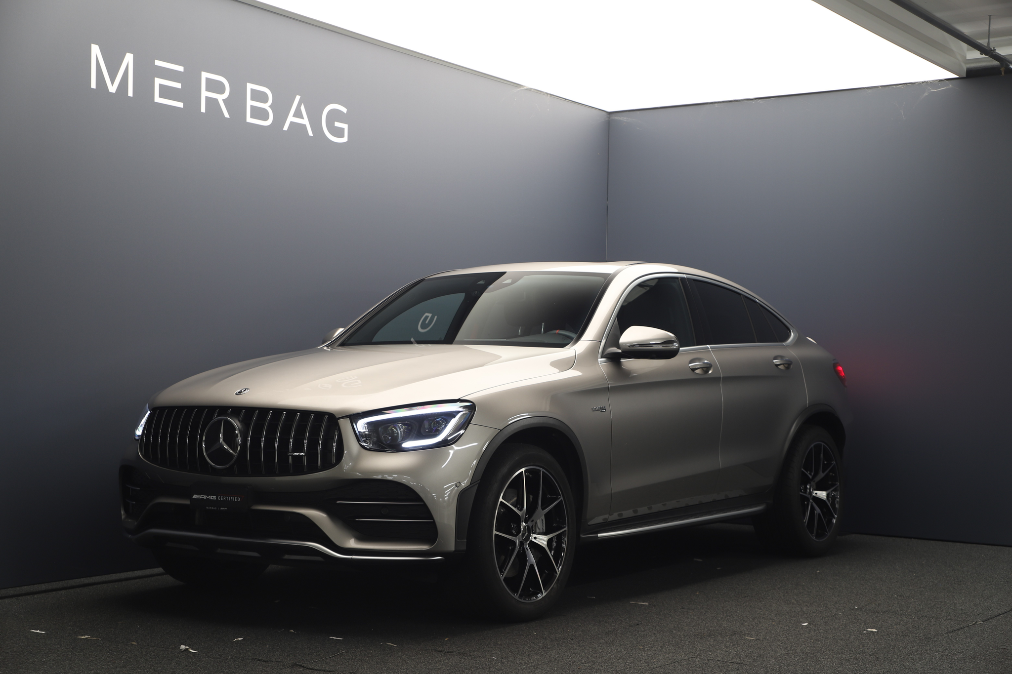 listing desktop thumbnail image 1